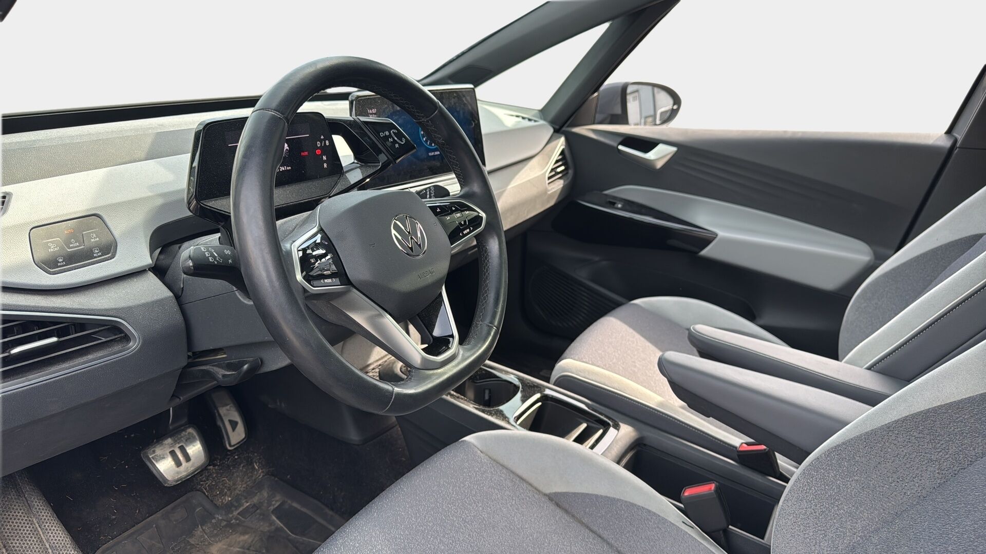 Volkswagen ID.3 2021 Pro Family 107 kW, akku 58 kWh - | IQ Light | Lämpöpumppu | Adapt. vak. | P-Kamera | Lasikatto | Suomi-Auto | Merkkihuollot | Keyless