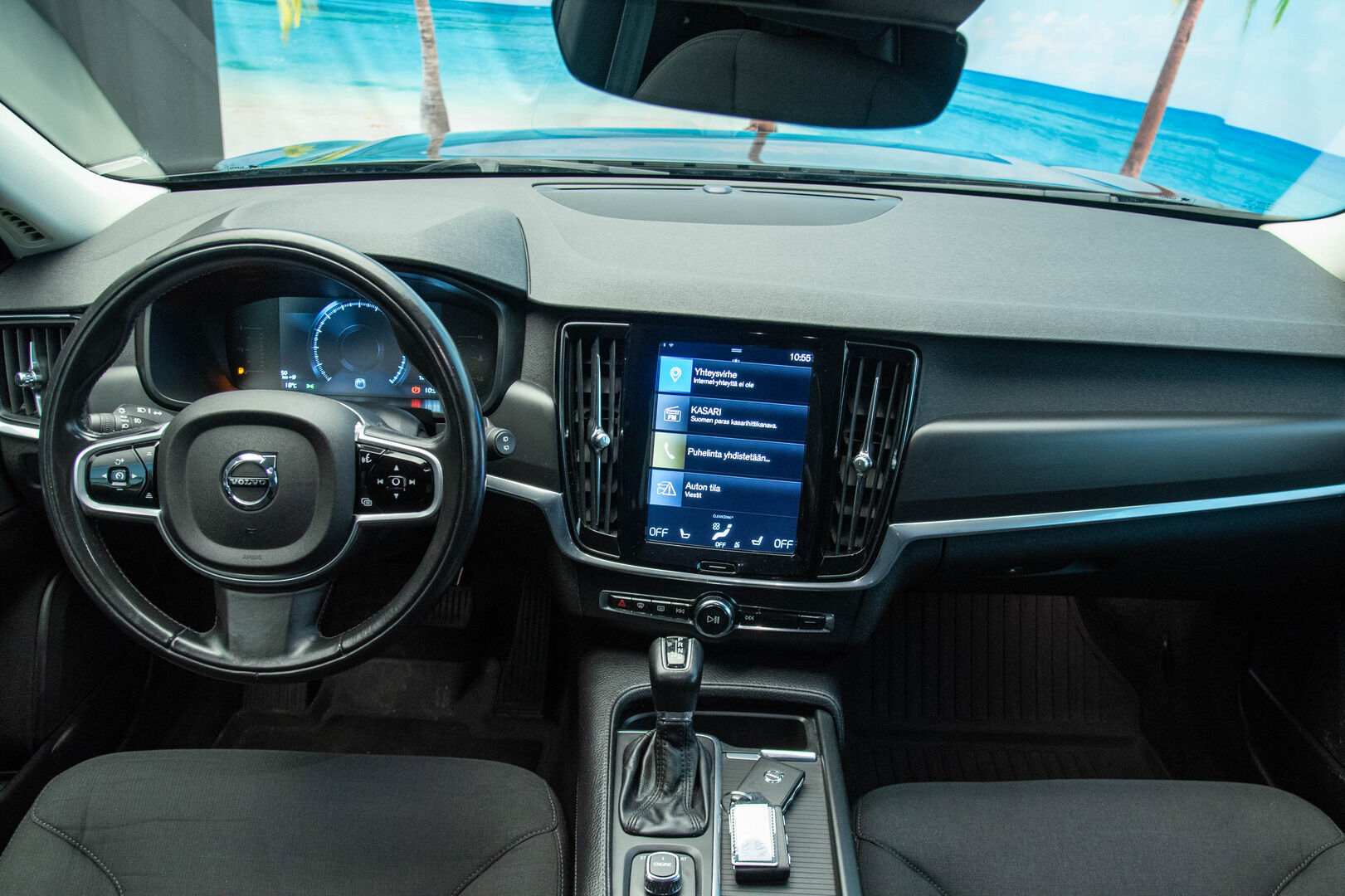 Volvo V90 2017 D3 AWD Momentum aut *Webasto / VOC / Pilot Assist / Adapt.vakkari / Tutkat / Koukku* - * Kahdet renkaat / Neliveto / Särmä huoltohistoria *