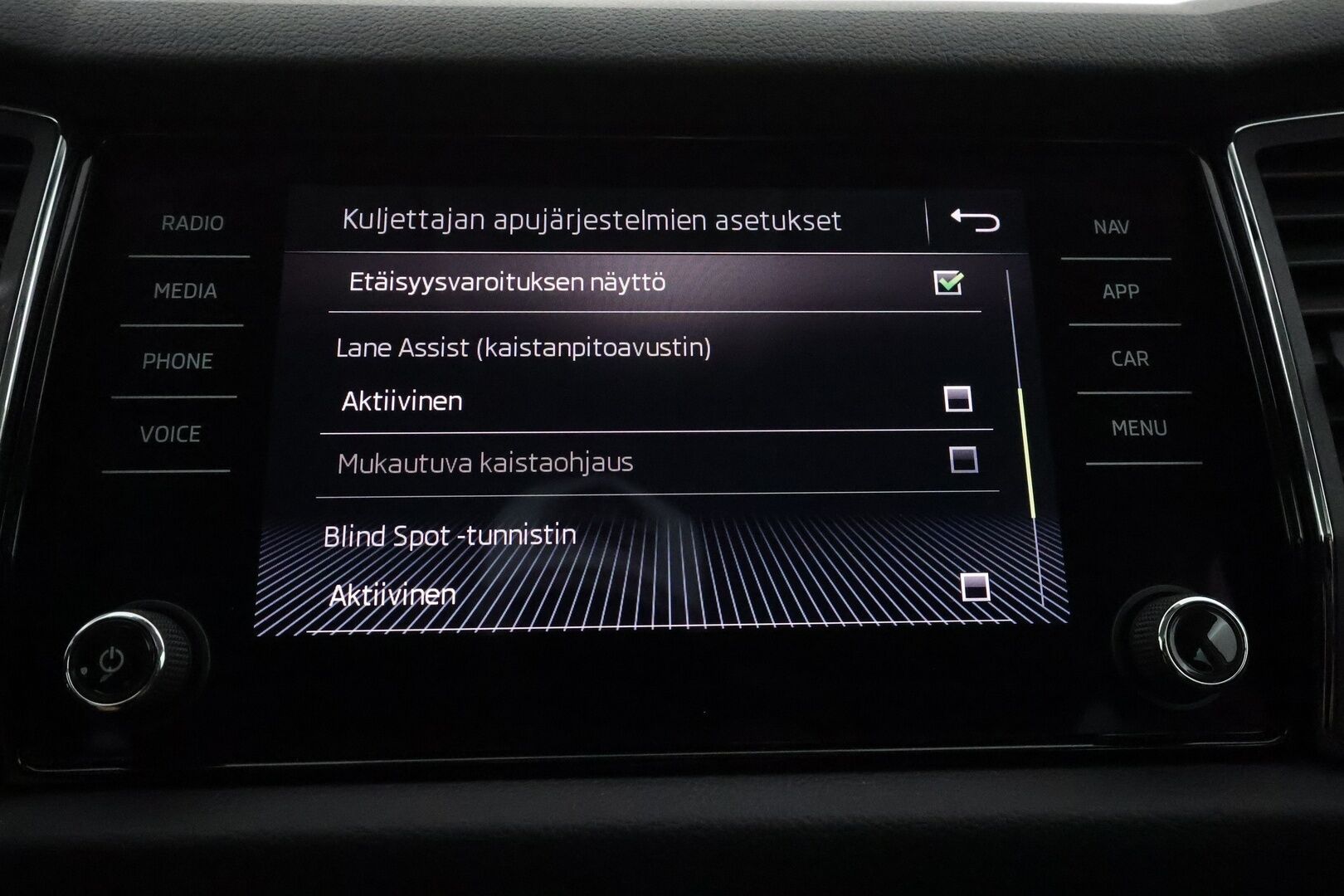 Skoda Kodiaq 2018 2,0 TSI 4x4 Style DSG **Webasto / 7p / Canton / Adapt.vakkari / Koukku / P.kamera / KeylessGo / Navi** - 3,99 % KORKOTARJOUS TÄHÄN AUTOON - 