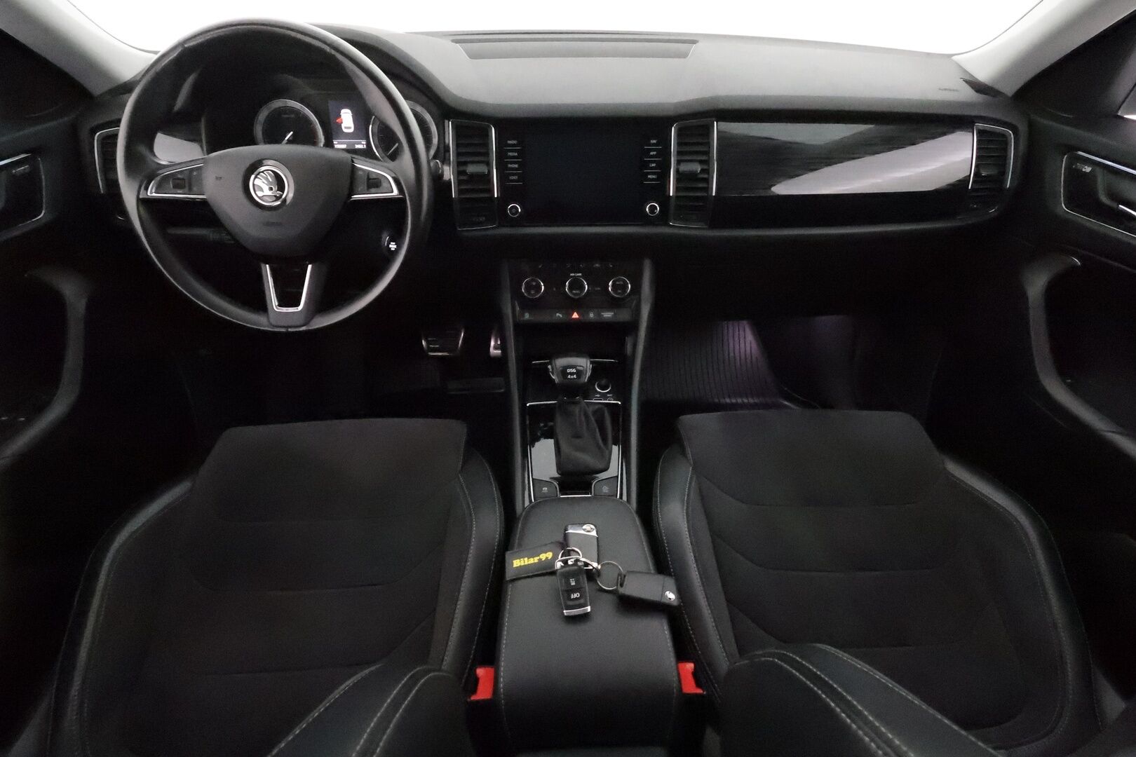 Skoda Kodiaq 2018 2,0 TSI 4x4 Style DSG **Webasto / 7p / Canton / Adapt.vakkari / Koukku / P.kamera / KeylessGo / Navi** - 3,99 % KORKOTARJOUS TÄHÄN AUTOON - 