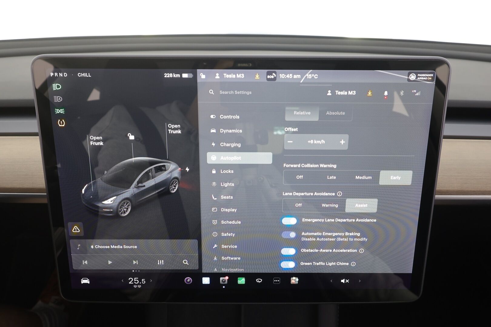 Tesla Model 3 2021 Standard Range Plus - | ILP | Lasikatto | ACC | Matrix-LED | P.Kamera | Muistipenkki | Premium Speakers | Navi | Kaistavahti | Keyless | Kahdet renkaat |