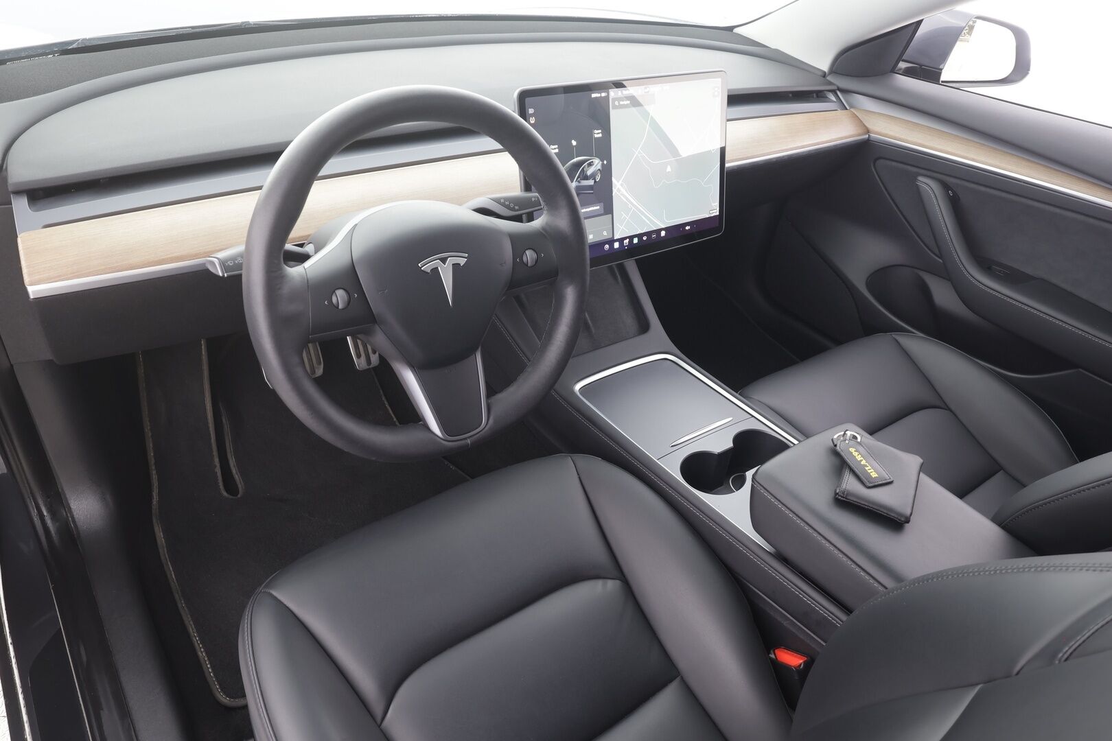 Tesla Model 3 2021 Standard Range Plus - | ILP | Lasikatto | ACC | Matrix-LED | P.Kamera | Muistipenkki | Premium Speakers | Navi | Kaistavahti | Keyless | Kahdet renkaat |