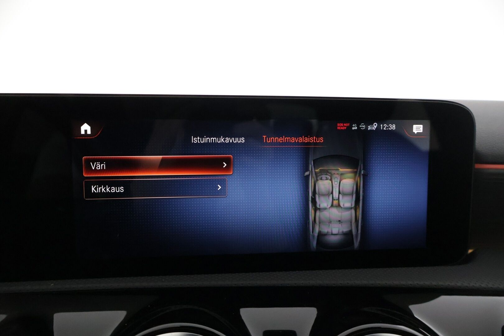 Mercedes-Benz A 2022 250 e A sedan Business AMG Edition *Distronic+ / 360° / Muistipenkit / Panorama / HUD / Widescreen* - 3,99 % KORKOTARJOUS TÄHÄN AUTOON - * Todella siistissä kunnossa oleva ja hyvin varusteltu yksilö *