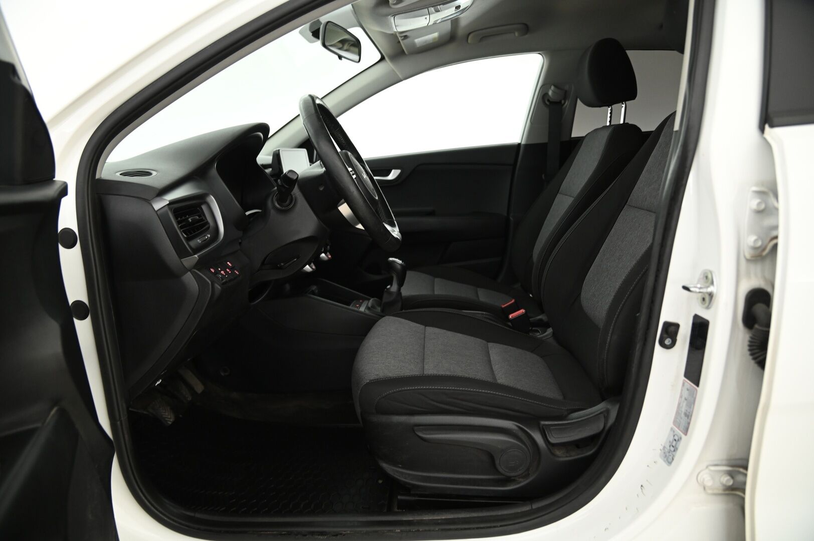 Kia Stonic 2022 1,0 T-GDI ISG 100hv LX EcoDynamics - AndroidAuto / Ratin lämmitin / 1.om / Suomi-Auto