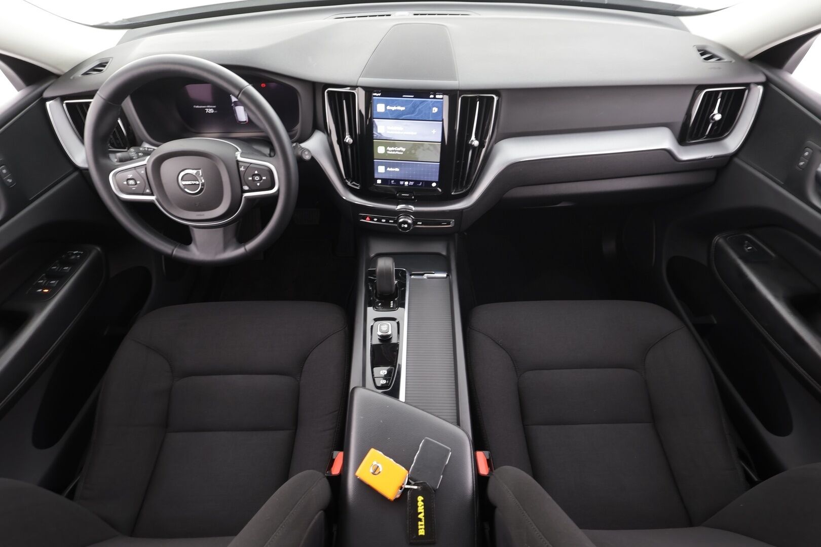 Volvo XC60 2022 B4 AWD D-MHEV Business Edition aut * P.Kamera / ACC / LED / High performance / Webasto / Keyless * - Kahdet renkaat / 1.Om Suomi-auto - HULLUT AVAJAISHULINAT KORKOTARJOUS 3,29 %