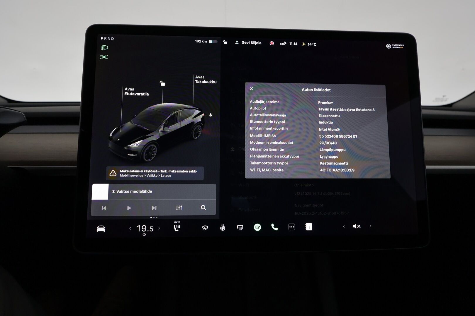 Tesla Model Y 2021 Long Range **Lämpöpumppu / Lasikatto / Matrix-LED / Adapt.Vakkari / P.Kamera / Muistipenkki / Navi / Kaistavahti** - 3,99 % KORKOTARJOUS TÄHÄN AUTOON - Akku kuntotarkastettu / Premium Audio / KeylessGo / 2x Renkaat