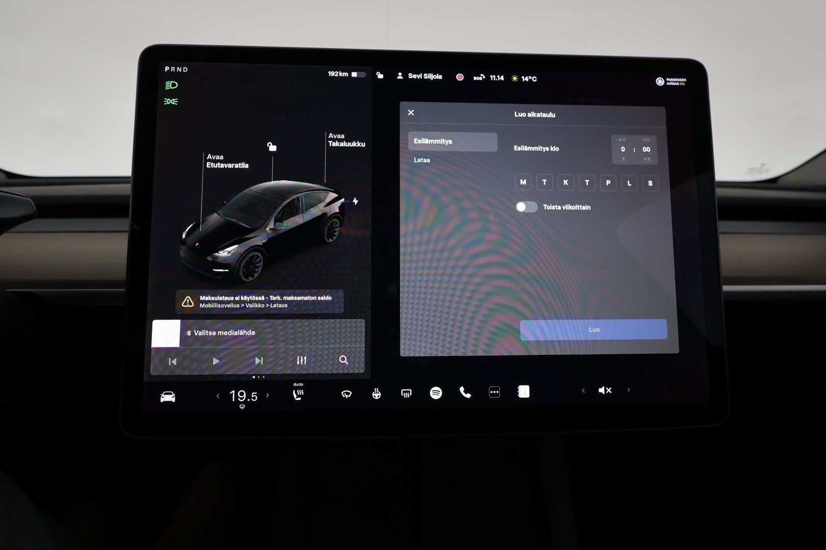 Tesla Model Y 2021 Long Range **Lämpöpumppu / Lasikatto / Matrix-LED / Adapt.Vakkari / P.Kamera / Muistipenkki / Navi / Kaistavahti** - 3,99 % KORKOTARJOUS TÄHÄN AUTOON - Akku kuntotarkastettu / Premium Audio / KeylessGo / 2x Renkaat