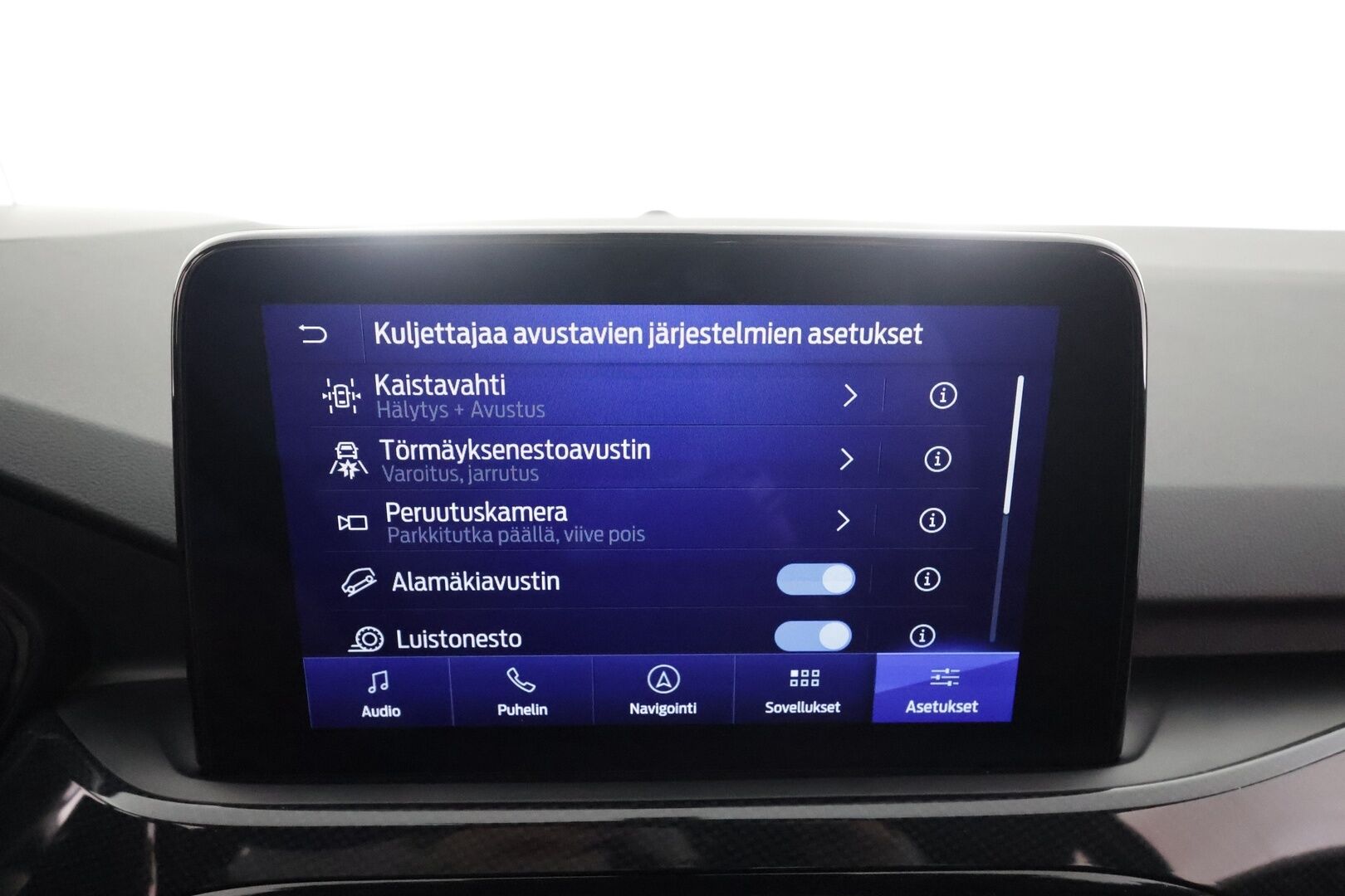 Ford Kuga 2022 2,5 Hybrid (HEV) 190hv CVT AWD ST-Line * HUD / Lohkolämmitin / LED / P.Kamera / Kaistavahti / Navi / Keyless * - 1-om Suomi-auto / Kahdet renkaat aluvanteilla