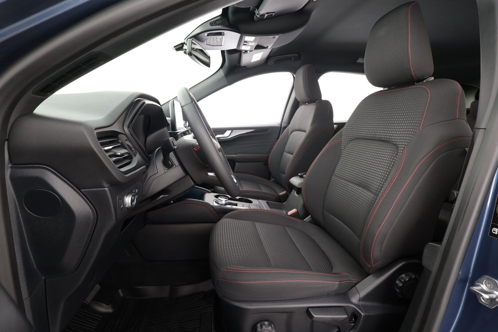 Ford Kuga 2022 2,5 Hybrid (HEV) 190hv CVT AWD ST-Line * HUD / Lohkolämmitin / LED / P.Kamera / Kaistavahti / Navi / Keyless * - 1-om Suomi-auto / Kahdet renkaat aluvanteilla