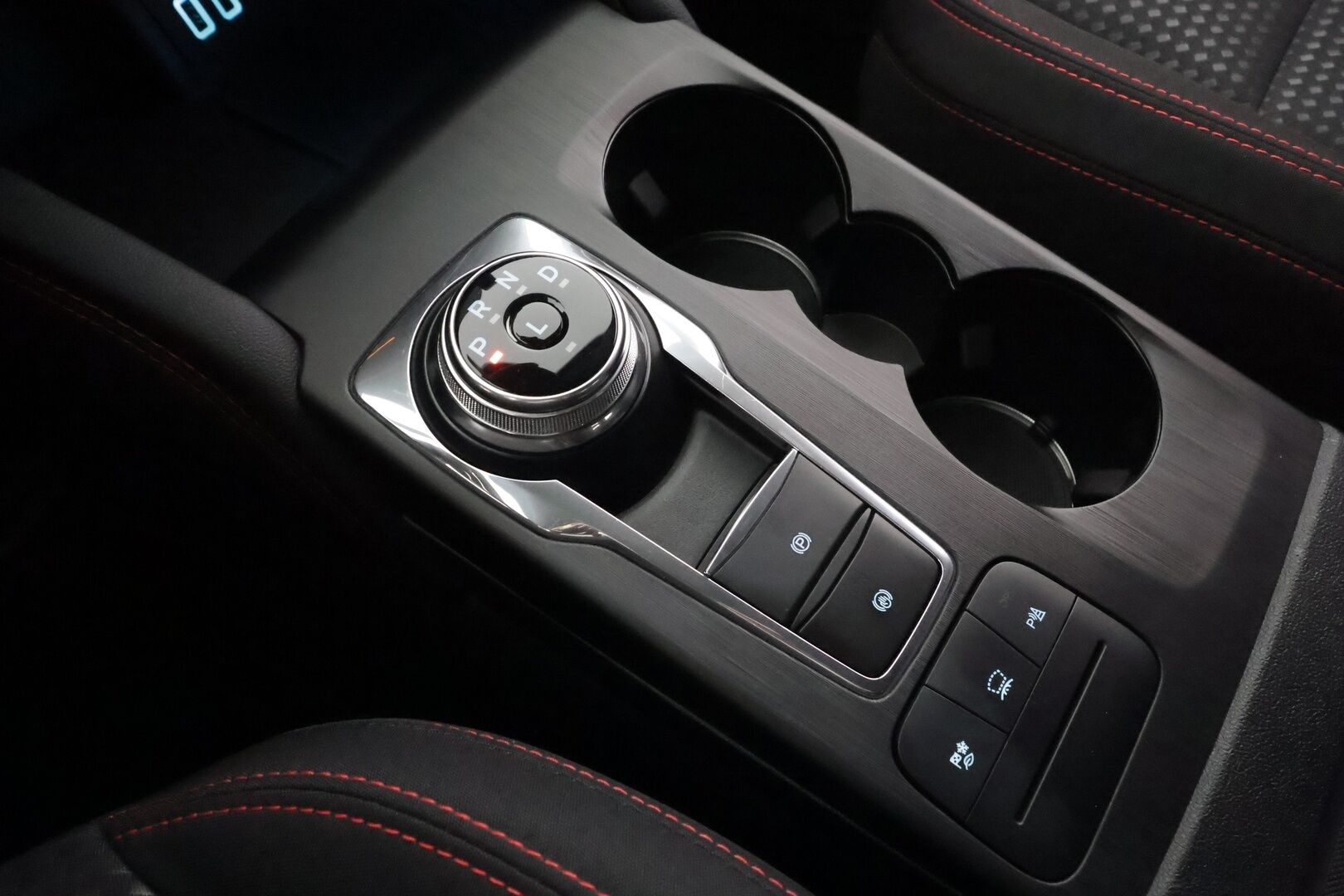 Ford Kuga 2022 2,5 Hybrid (HEV) 190hv CVT AWD ST-Line * HUD / Lohkolämmitin / LED / P.Kamera / Kaistavahti / Navi / Keyless * - 1-om Suomi-auto / Kahdet renkaat aluvanteilla