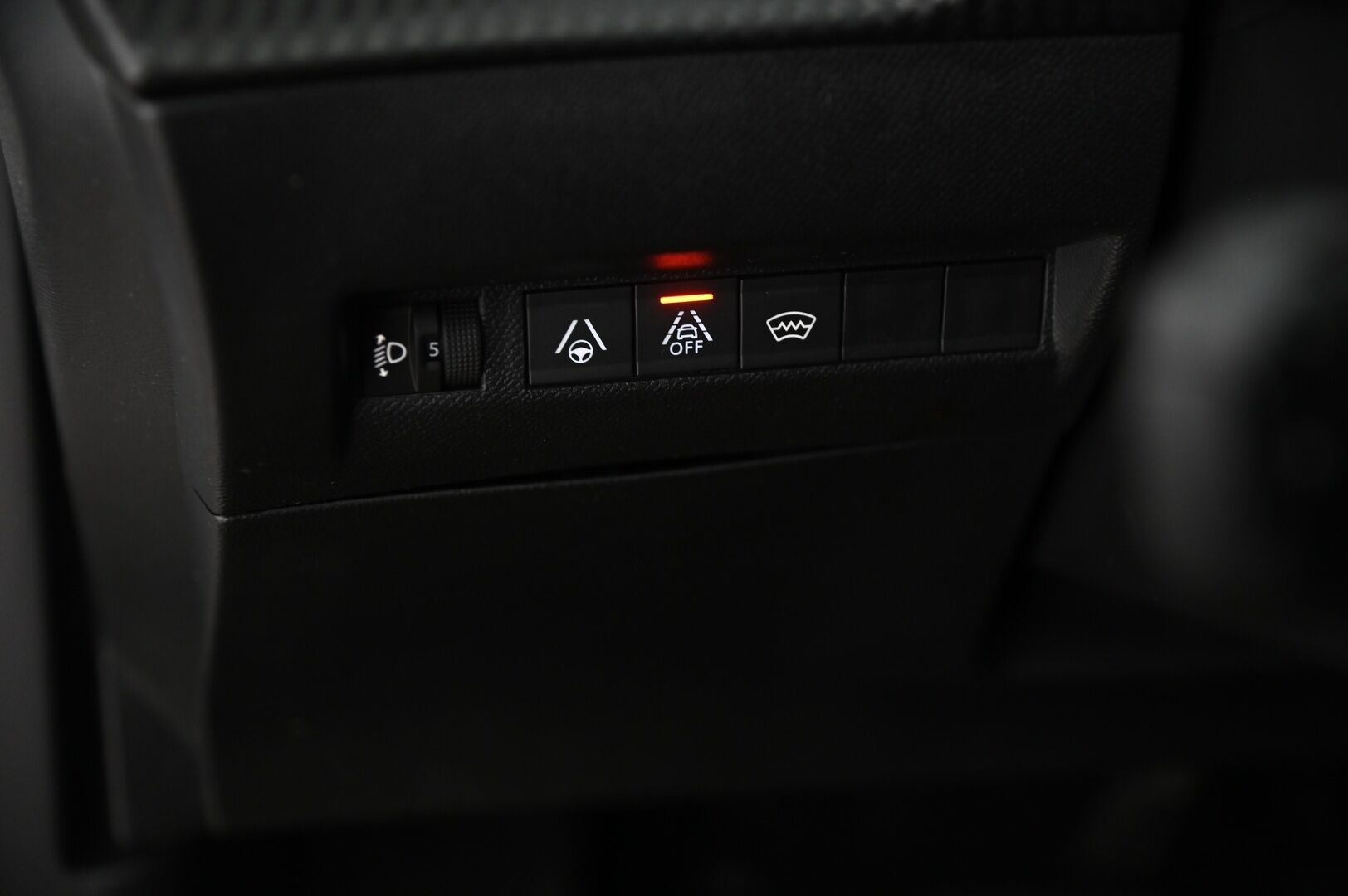 Peugeot 2008 2021 Allure Pack Motion PureTech 130 EAT8-automaatti*ACC / P-kamera / Juuri tullut* - HULLUT VÄLIPÄIVÄT KORKOTARJOUS 2,49%