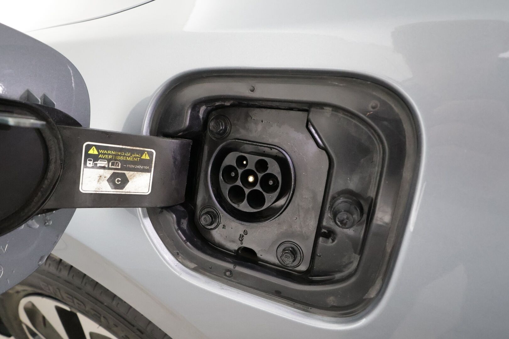 Kia Ceed 2022 1,6 GDI Plug-In Hybrid Business Premium SW DCT * ACC / Koukku / LED / P.kamera / Navi / Kaistavahti / Keyless * - Suomi-auto / 2x Latauskaapelit / Kahdet renkaat / merkkihuollot - HULLUT BLACKWEEK JATKOT - KORKOTARJOUS 2,49%