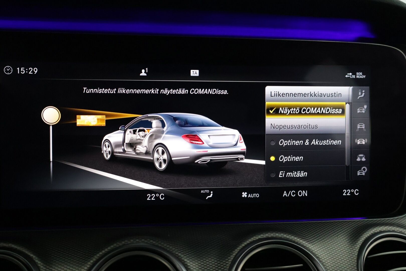 Mercedes-Benz E 2018 350 e Sedan AMG *Burmester® 3D / Sporttipenkit / HUD /  Ambient / 360 / Command / BLIS* - Nahka alcantra / Kahdet AMG vanteet / Apple&Android