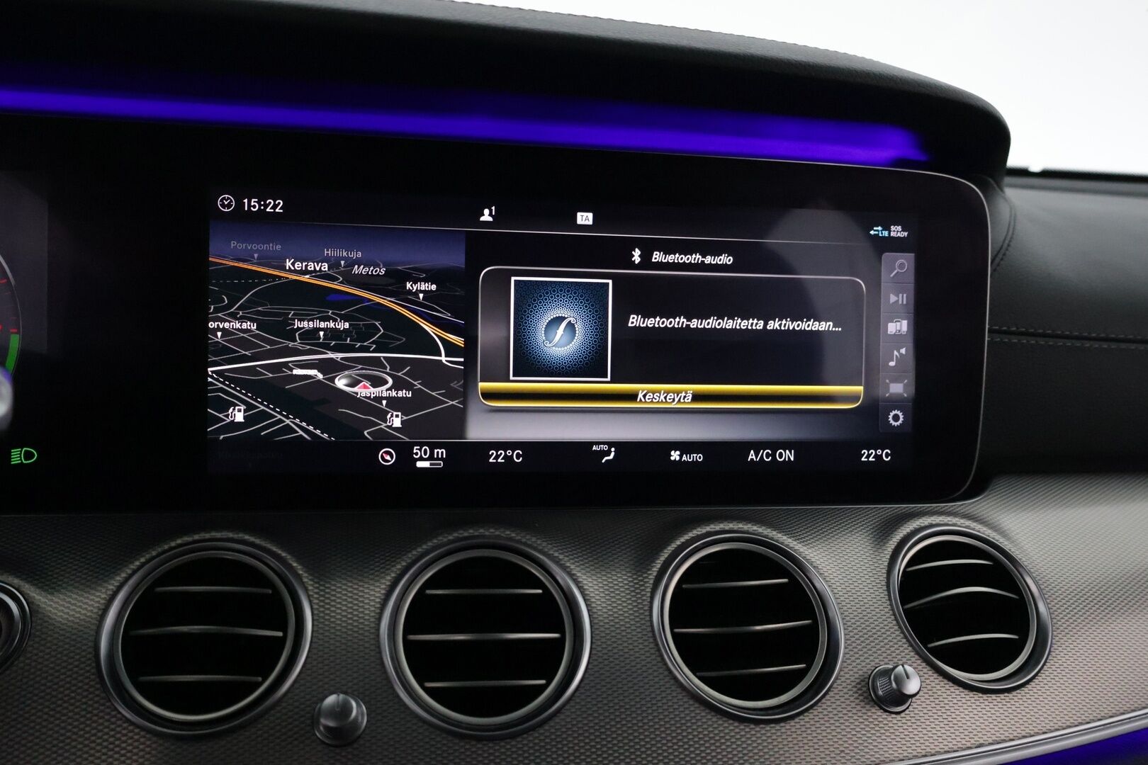 Mercedes-Benz E 2018 350 e Sedan AMG *Burmester® 3D / Sporttipenkit / HUD /  Ambient / 360 / Command / BLIS* - Nahka alcantra / Kahdet AMG vanteet / Apple&Android