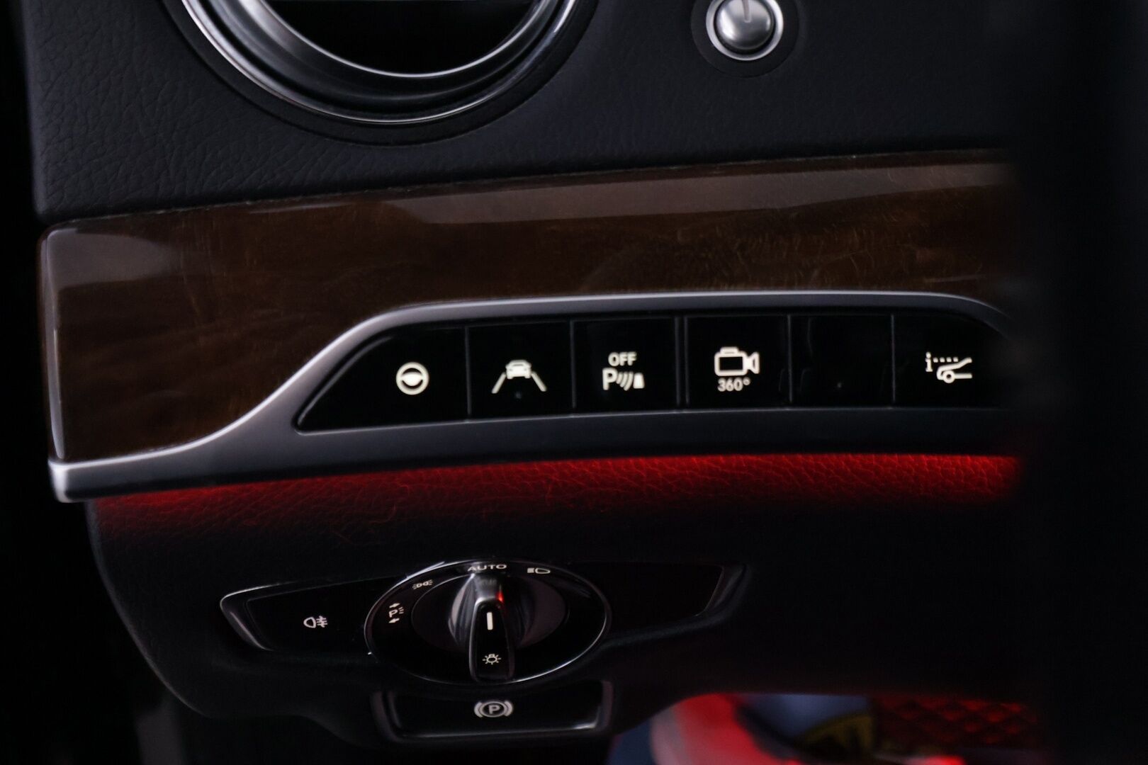 Mercedes-Benz S 2015 500 Plug-In Hybrid L - Myydään Huutokaupat.com - - | DTR+Q | HUD | Imuovet | Hieronnat edessä ja takana | 360-Kamera | Burmester | Panorama | Muistipenkit | Keyless | 