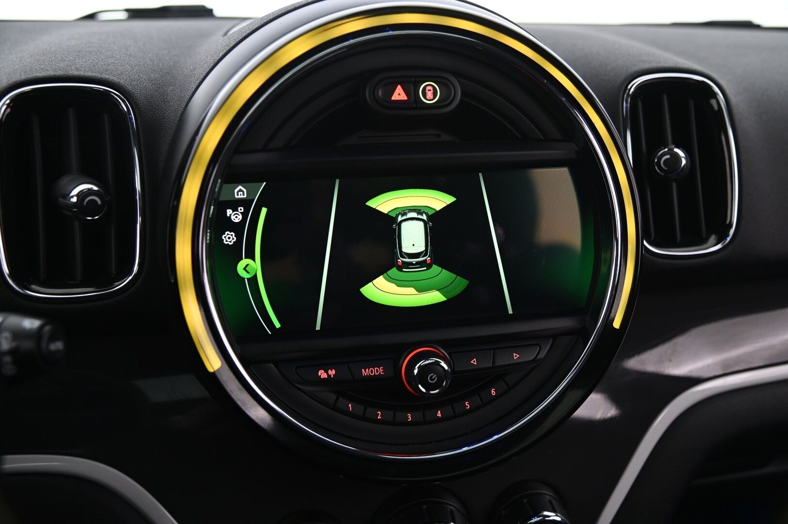 Mini Countryman 2018 Countryman Cooper SE ALL4 *H&K / ACC / Panorama / Navi / Lohko* - *2x renkaat / Juuri saapunut!*