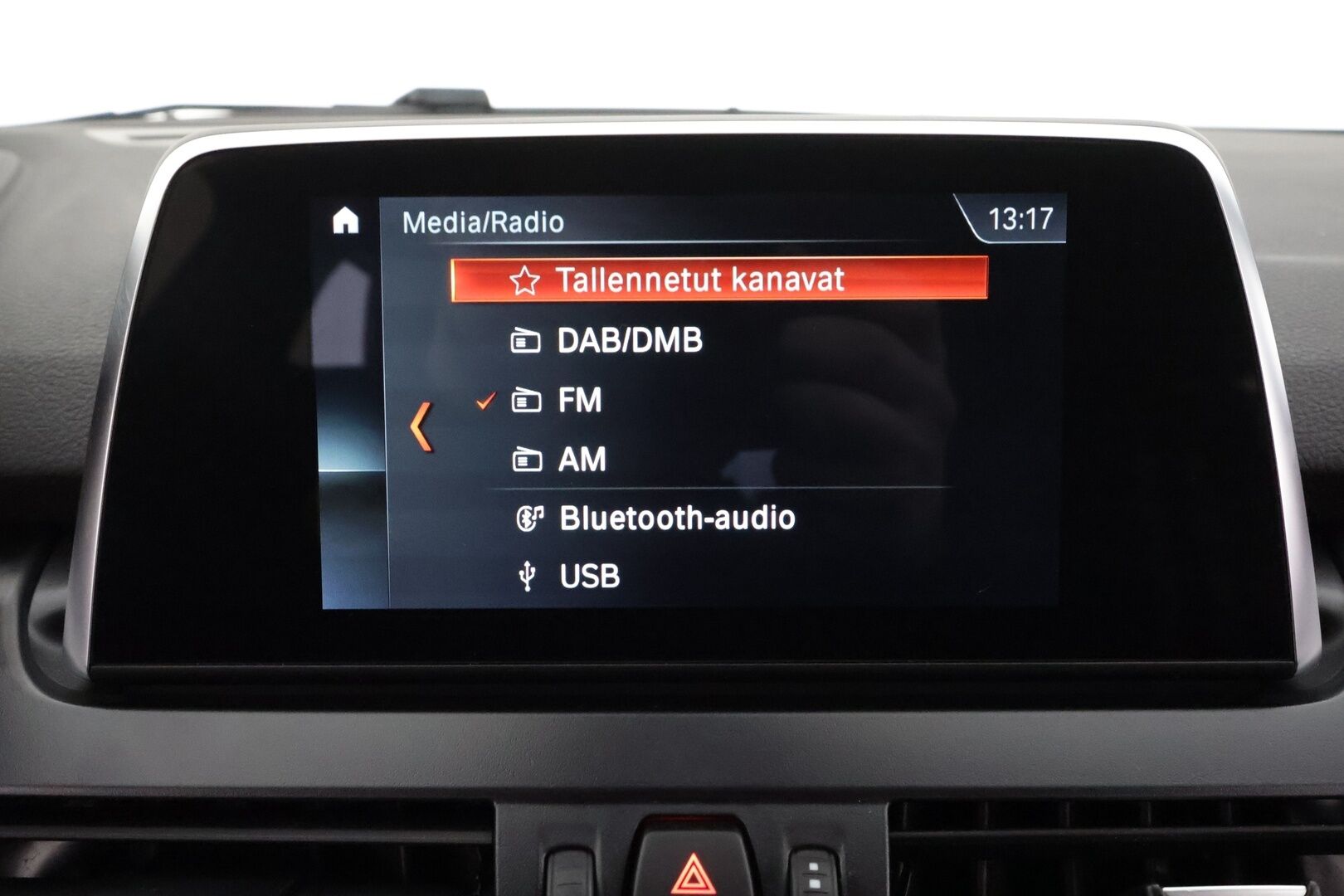 BMW 218 2022 F46 Gran Tourer 218i A Business Automatic Edition M Sport * LED / P.Tutkat / Sportpenkit / Navi / Sisätilanlämmitin * - 1-om Suomi-auto / Kahdet renkaat / Merkkihuollettu! - HULLU BLACKWEEK KORKOTARJOUS 2,49%