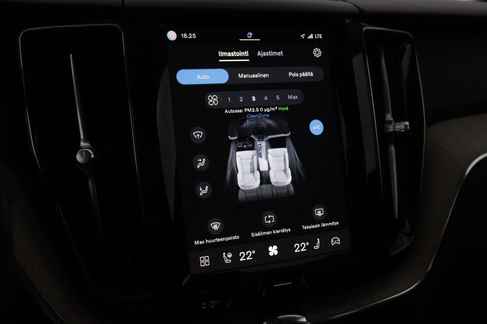 Volvo XC60 2022 T6 AWD Inscription Edition - | Facelift | Adapt.Vakkari | Panorama | Harman&Kardon | Muistinahat | Navi | Koukku |P.Kamera | Keyless |