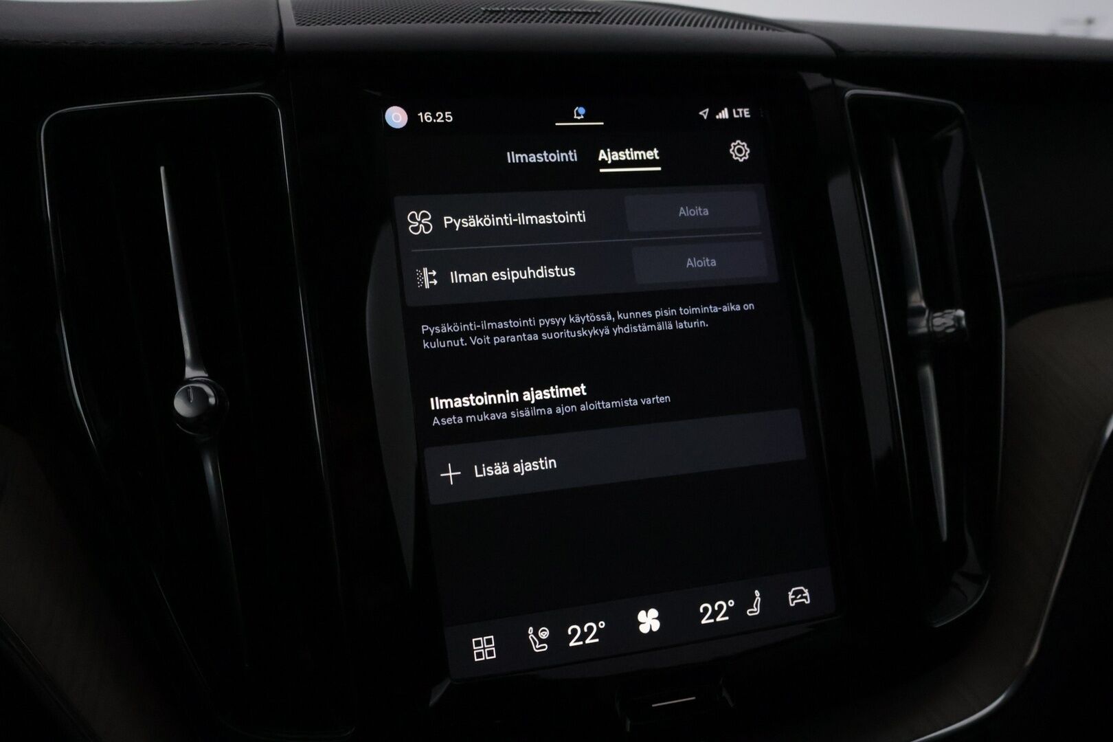 Volvo XC60 2022 T6 AWD Inscription Edition - | Facelift | Adapt.Vakkari | Panorama | Harman&Kardon | Muistinahat | Navi | Koukku |P.Kamera | Keyless |