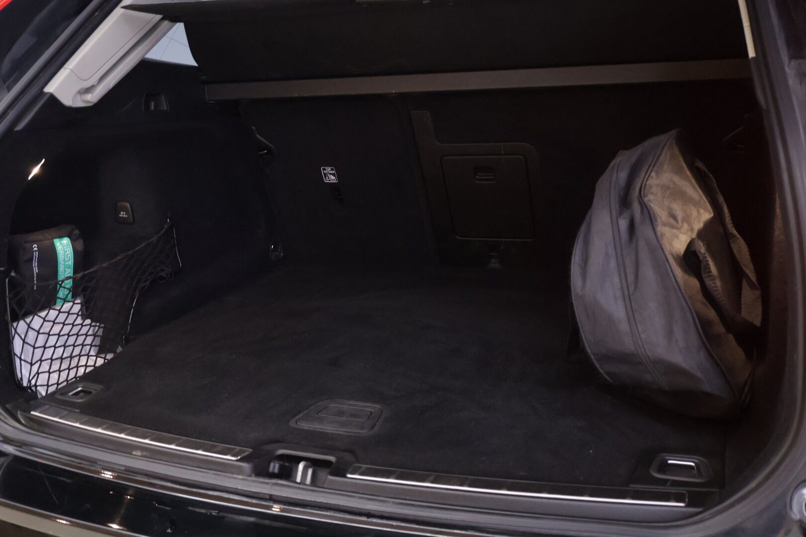 Volvo XC60 2022 T6 AWD Inscription Edition - | Facelift | Adapt.Vakkari | Panorama | Harman&Kardon | Muistinahat | Navi | Koukku |P.Kamera | Keyless |