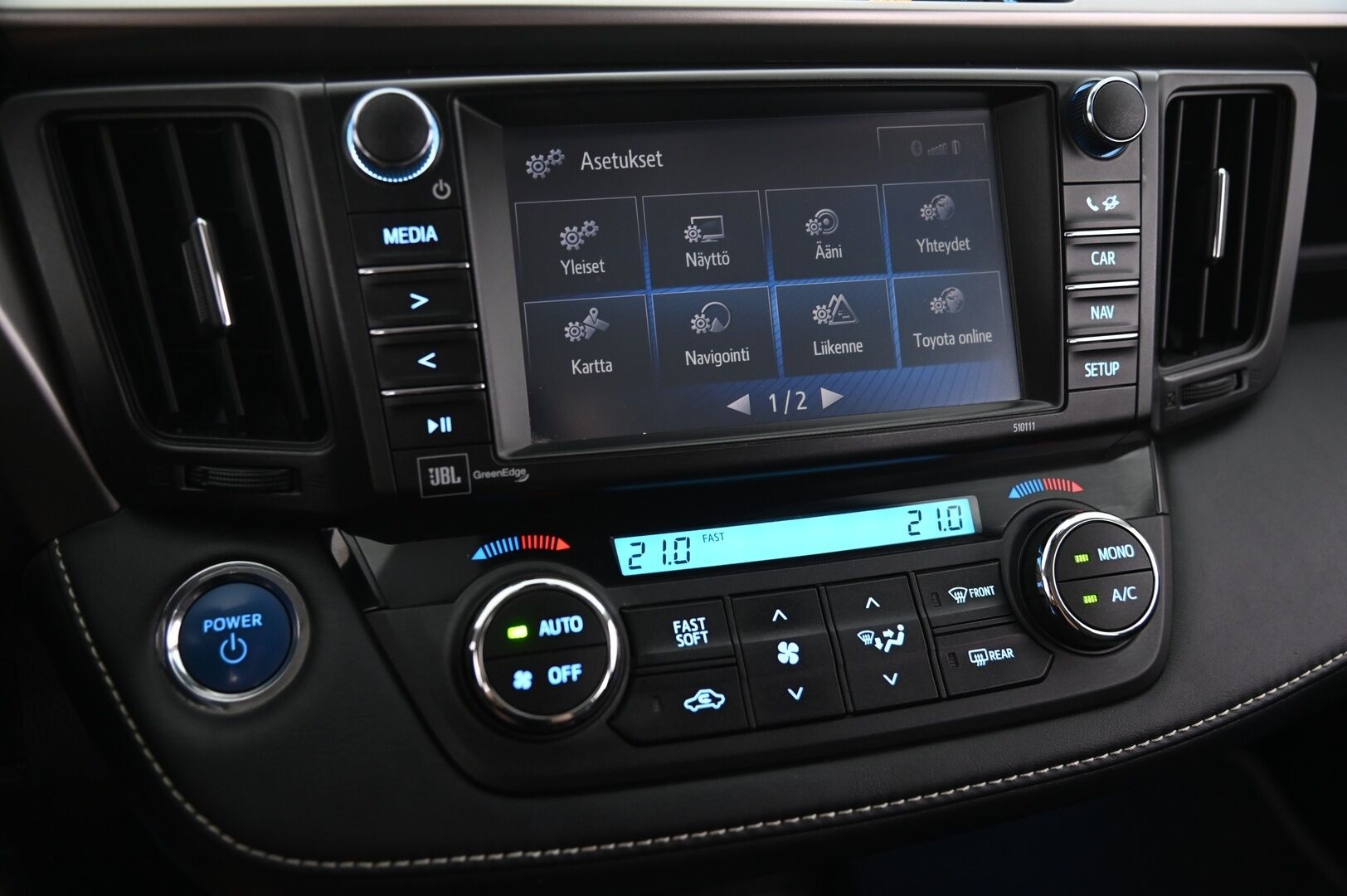 Toyota RAV4 2017 2.5 Hybrid AWD Premium - ACC | JBL | Nahat muistilla | Koukku | P.Kamera | Sähk. luukku | 2x renkaat&alumiinivanteet