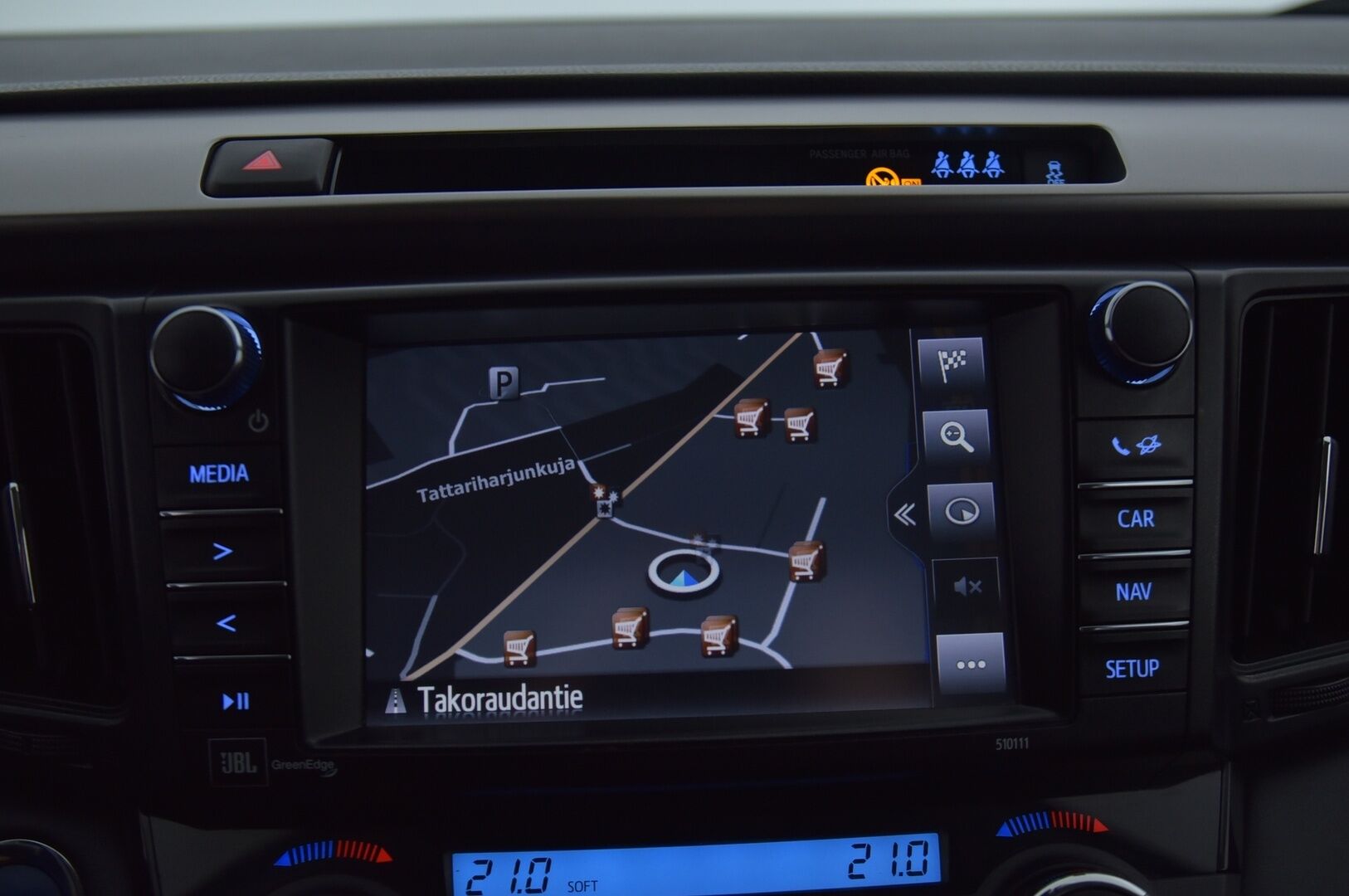 Toyota RAV4 2017 2.5 Hybrid AWD Premium - ACC | JBL | Nahat muistilla | Koukku | P.Kamera | Sähk. luukku | 2x renkaat&alumiinivanteet