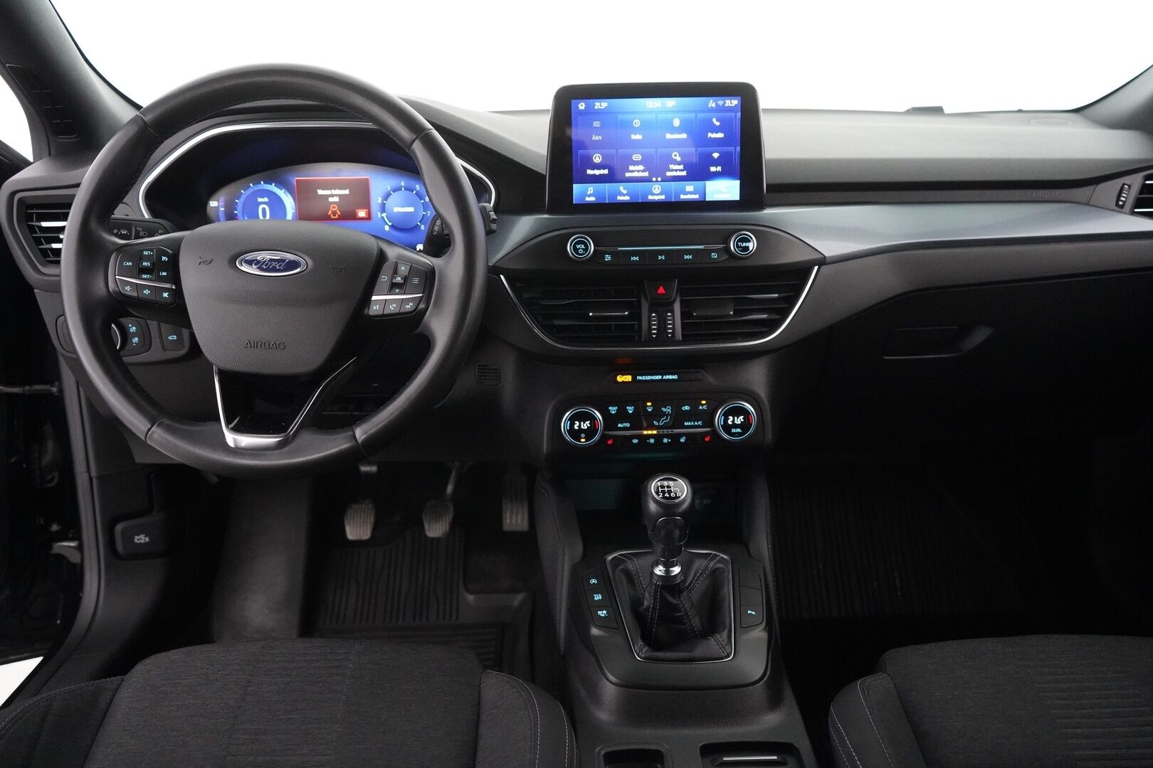 Ford Focus 2022 1,0 EcoBoost Hybrid 155hv (kevythybridi) M6 Active Wagon - Lämmitettävä ohjauspyörä | Kaistavahti | Lämmitettävä tuulilasi | Sähkötoiminen takaluukku | Kamera | Kahdet renkaat alumiinivantein | Suomi-auto