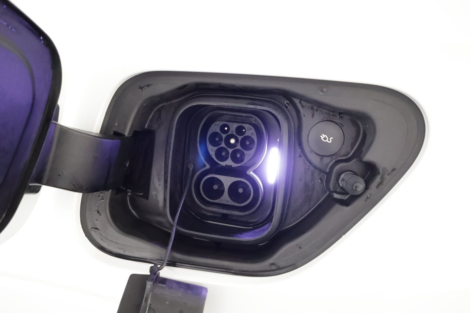 Polestar 2 2022 Long Range Single Motor, 170kW, 78kWh * ACC / Akkukäyttöinen Lisälämmitin / Pixel-LED / High Performance * - 1.Om Suomi-auto / Merkkihuollettu / Koti & Kauppalaturi