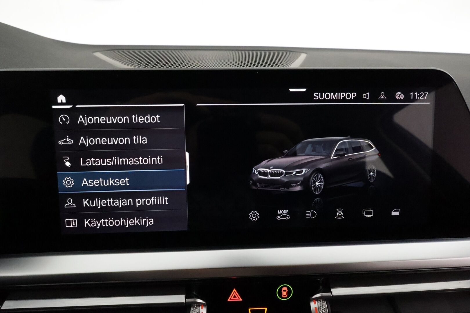 BMW 330 2022 G21 Touring 330e xDrive A Charged Edition **ACC / Adapt.LED / Hifi / P.tutkat / Puolinahat / Comfort Access / Navi** - Suomi-auto / Kahdet renkaat aluvanteilla / Merkkihuollettu