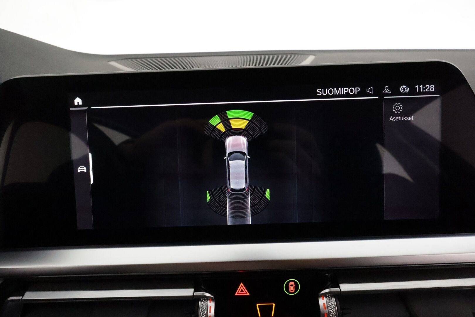 BMW 330 2022 G21 Touring 330e xDrive A Charged Edition **ACC / Adapt.LED / Hifi / P.tutkat / Puolinahat / Comfort Access / Navi** - Suomi-auto / Kahdet renkaat aluvanteilla / Merkkihuollettu - HULLUT JOULUT KORKOTARJOUS 2,49% 