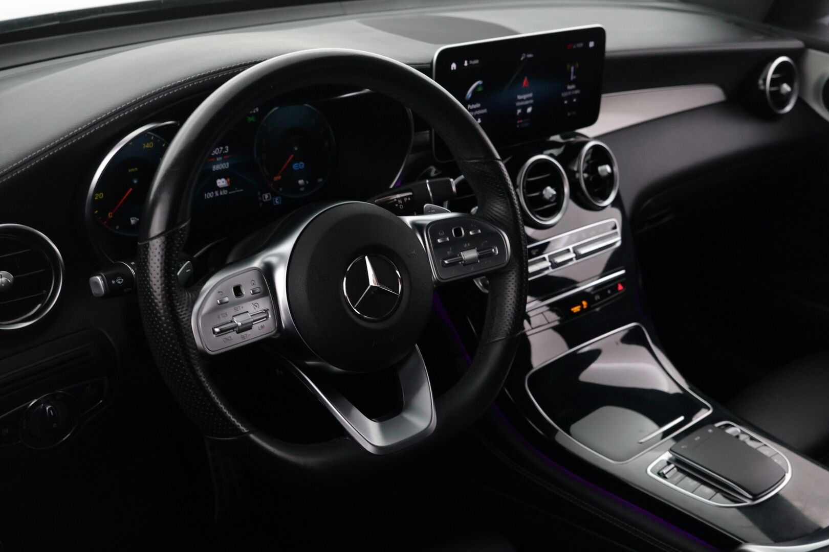Mercedes-Benz GLC 2020 300 e 4MATIC A Business EQ Power - AMG / Digimittaristo / Navi / P.kamera / Multibeam LED / Ambient / Nahat / Vetokoukku