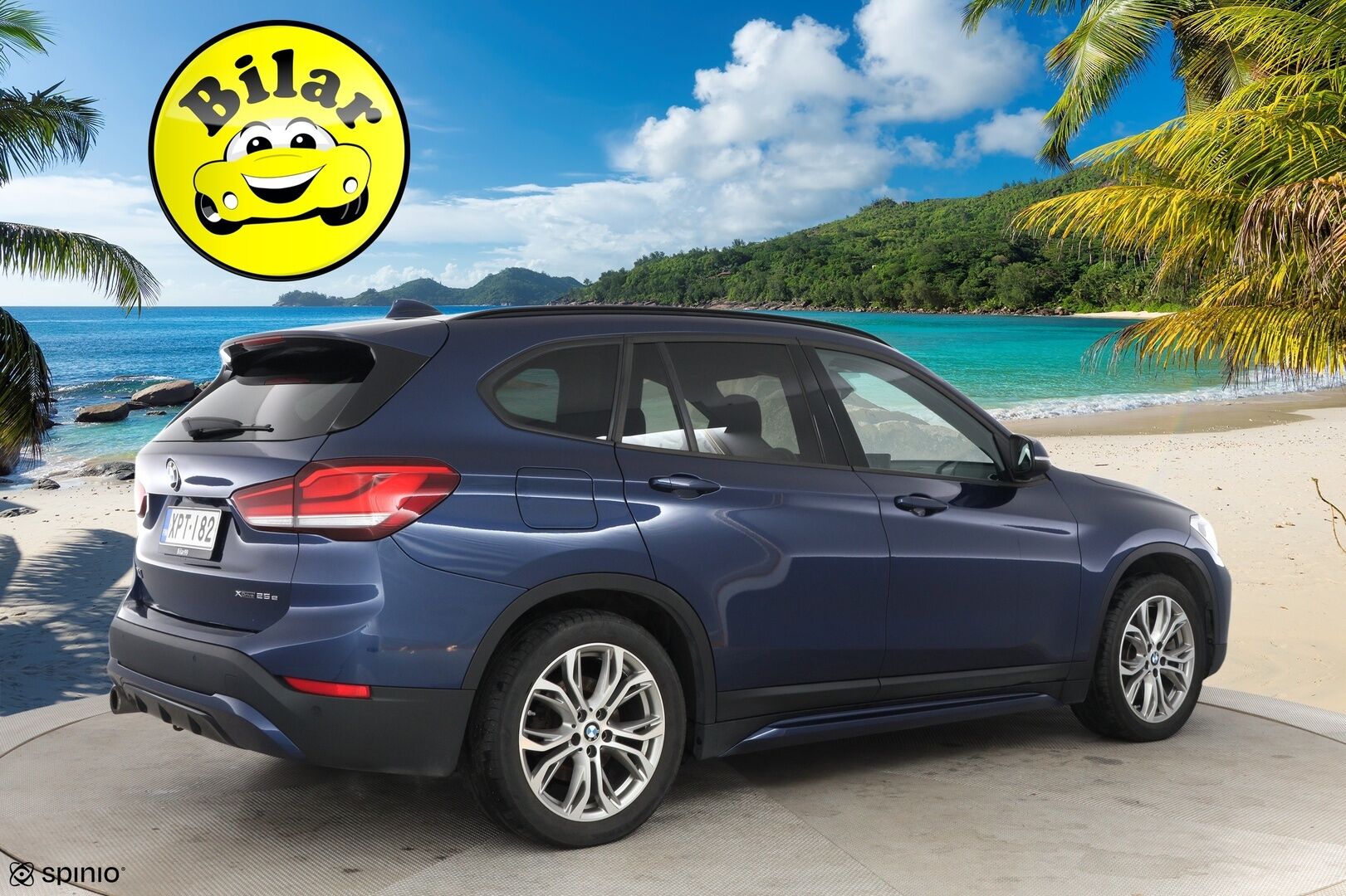 BMW X1 2021 F48 xDrive25e A SportLine - HUD | Hifit | ACC | Koukku | Navigation + | Panorama | Adapt. LED | Sporttipenkit | Sähkötoiminen takaluukku