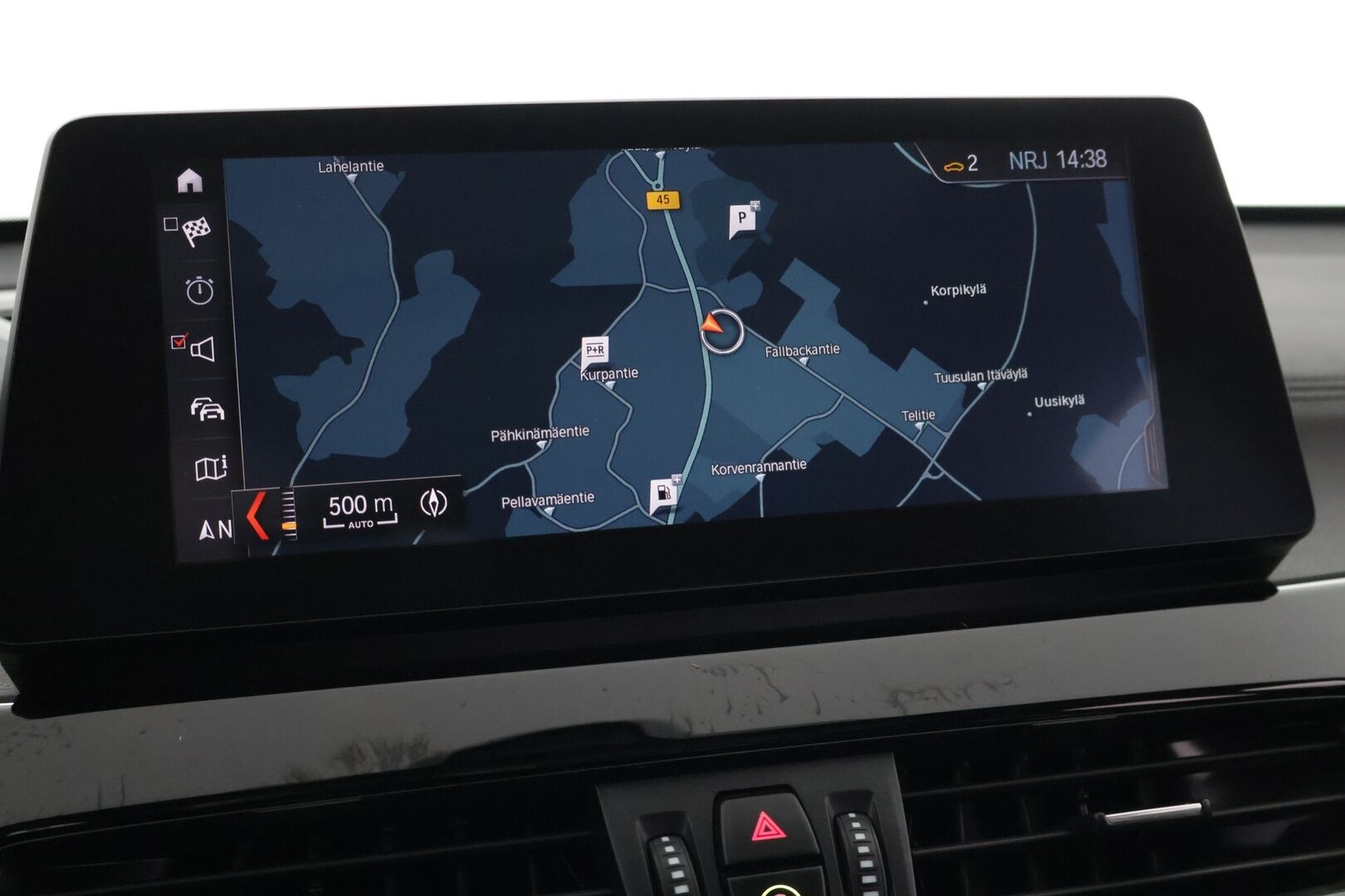 BMW X1 2021 F48 xDrive25e A SportLine - HUD | Hifit | ACC | Koukku | Navigation + | Panorama | Adapt. LED | Sporttipenkit | Sähkötoiminen takaluukku