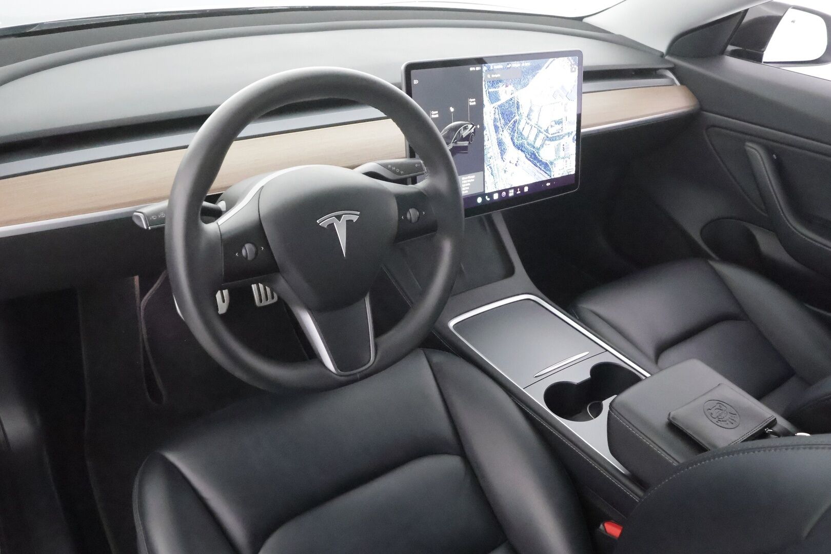 Tesla Model 3 2021 Performance - | ACC | ILP | Refresh | Premium-audio | Matrix | Panorama | Sähkönahat | Sähkökontti | 2x renkaat aluvantein | 