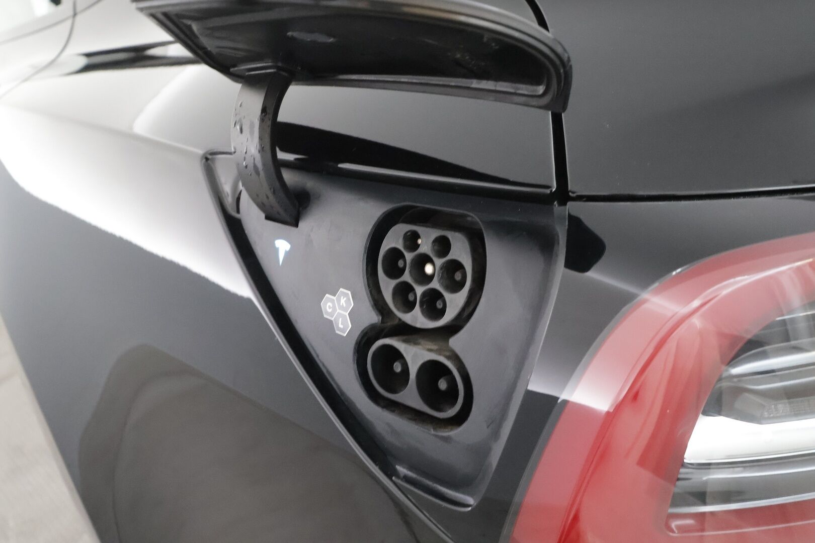 Tesla Model 3 2021 Performance - | ACC | ILP | Refresh | Premium-audio | Matrix | Panorama | Sähkönahat | Sähkökontti | 2x renkaat aluvantein | 