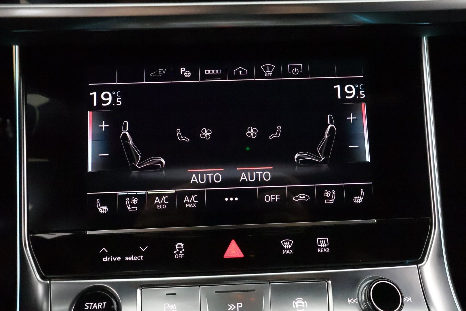 Audi A6 2020 Avant 55 TFSI e S-Line **Adapt.vakkkari / HUD / 360° / Muistipenkit hieronnalla / Matrix LED / Navi** - 3,99 % KORKOTARJOUS TÄHÄN AUTOON - Kahdet renkaat aluvanteilla / Ilmastoidut etuistuimet / Penkinlämmittimet takana / Koukku / KeylessGo / Digimittaristo / Nahka sporttipenkit