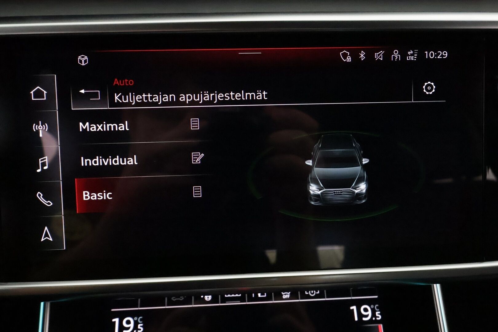 Audi A6 2020 Avant 55 TFSI e S-Line **Adapt.vakkkari / HUD / 360° / Muistipenkit hieronnalla / Matrix LED / Navi** - 3,99 % KORKOTARJOUS TÄHÄN AUTOON - Kahdet renkaat aluvanteilla / Ilmastoidut etuistuimet / Penkinlämmittimet takana / Koukku / KeylessGo / Digimittaristo / Nahka sporttipenkit