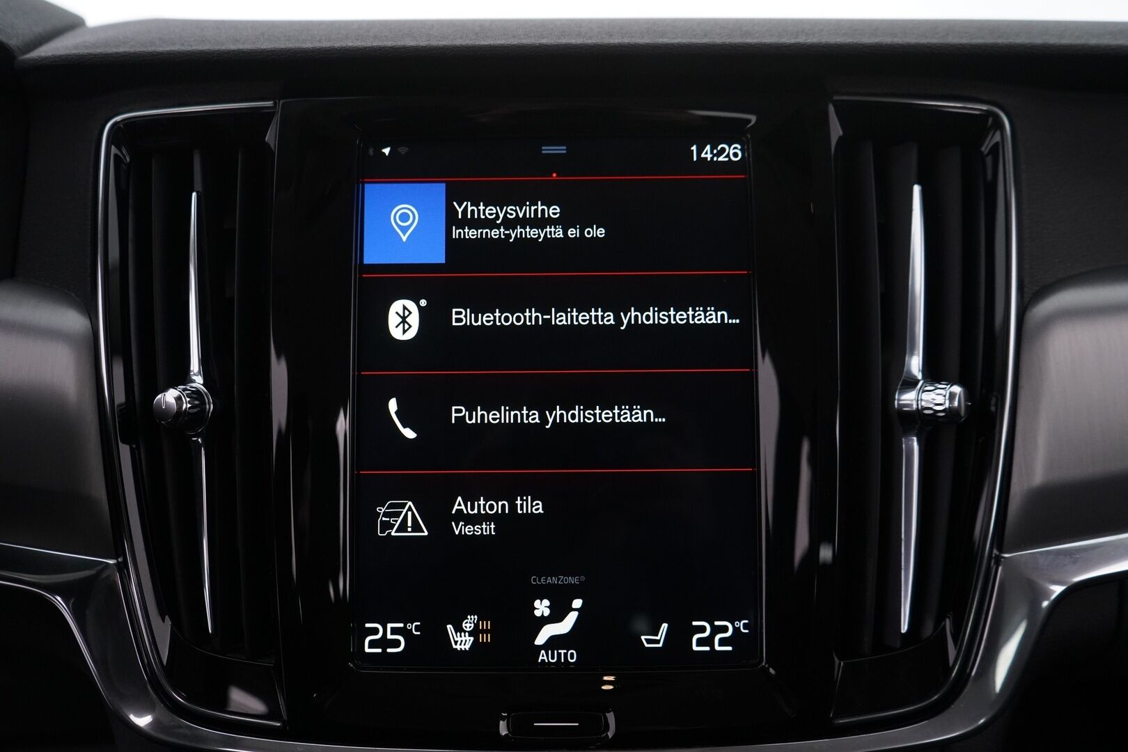 Volvo V90 2018 D3 AWD Business aut *Koukku / Webasto / ACC / Puolinahat / S.kontti* - Kahdet renkaat alumiinivantein / EI ADBLUE / Seuraava katsastus 21.7.2027 / Säännölliset huollot / Viimeisin huolto 07.2025 / Siisti - Osta nyt, maksa vasta ensi vuonna