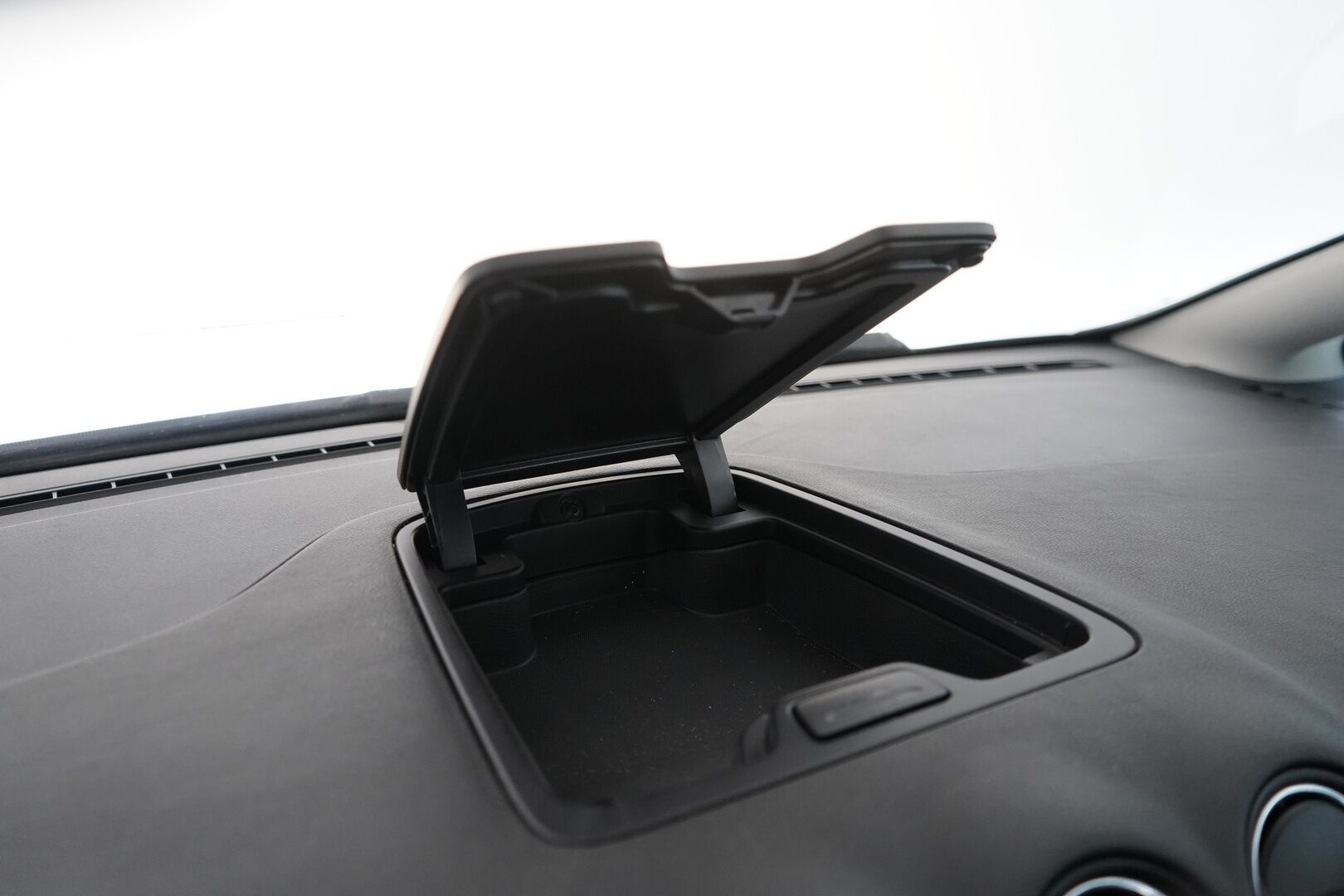 Ford S-Max 2008 2,0 TDCi 140 hv autom. Titanium A6 5-ovinen MYYDÄÄN HUUTOKAUPAT.COM