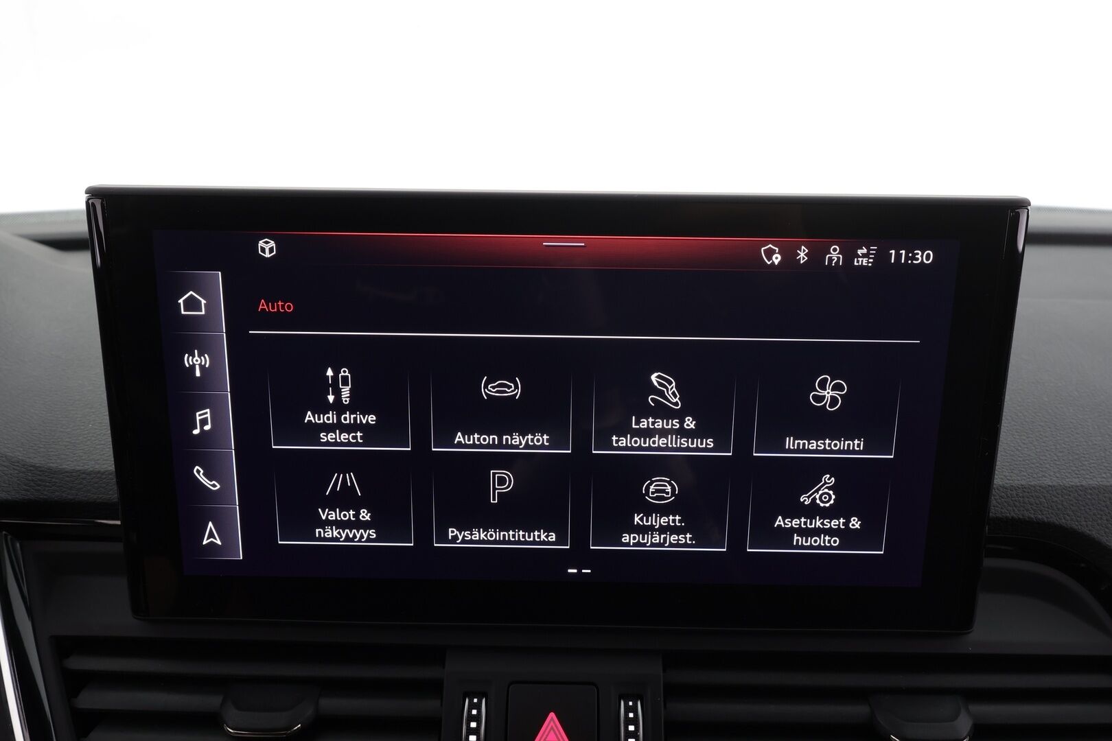 Audi Q5 2022 Advanced 50 TFSI e 220 kW quattro S tronic Electrified Edition * Adapt.Vakkari / Vetokoukku / Ilma-Alusta / LED / Sporttipenkit - Akku kuntotarkastettu / P.Kamera / Suomi-auto / 2x Latauskaapelit / Kahdet renkaat 