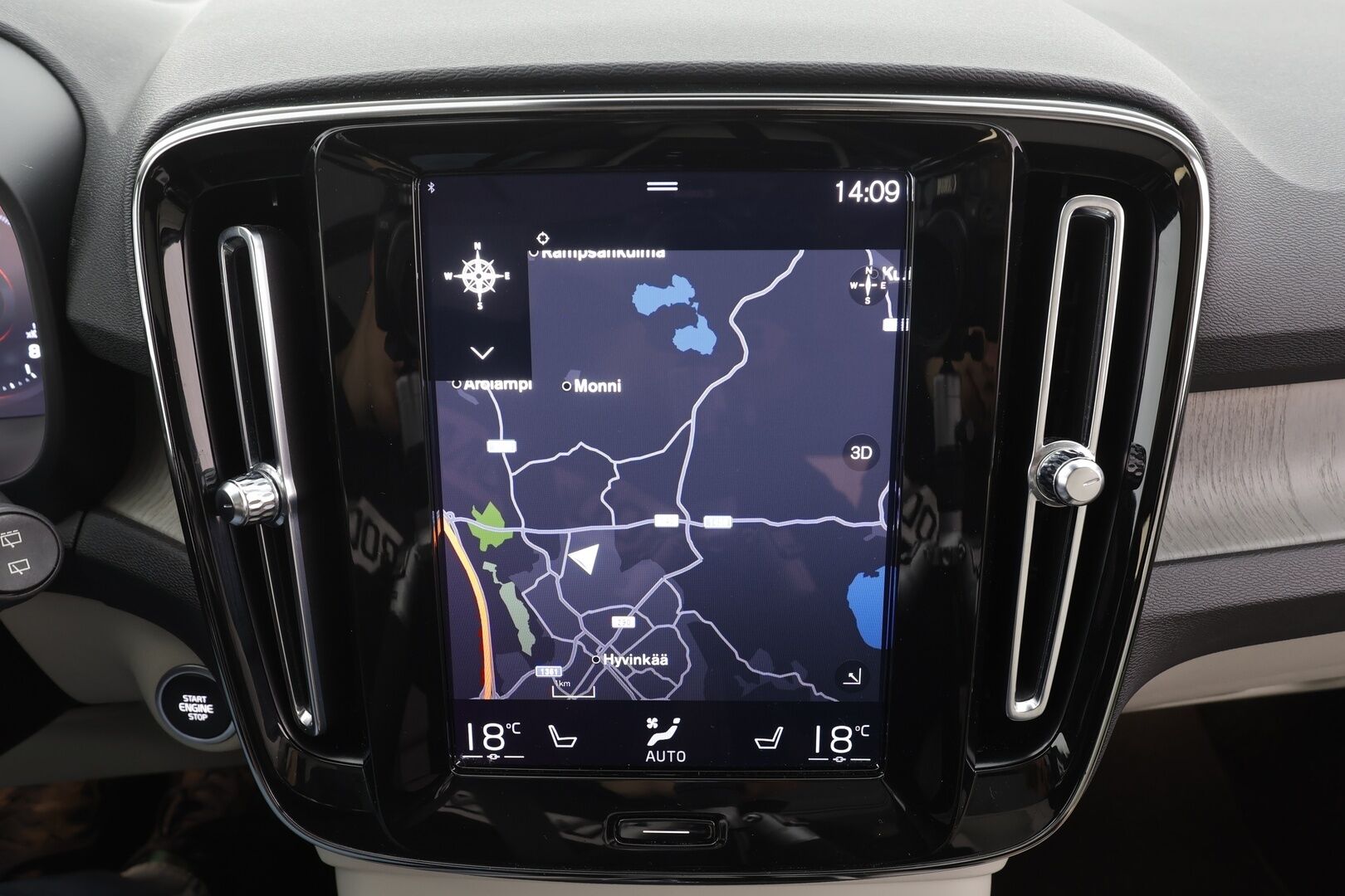 Volvo XC40 2021 B4 AWD MHEV Business Inscription aut - | ACC | Webasto | Panorama | Koukku | Full-LED | Muistipenkki | H&K | BLIS | 360° | Suomi-auto | Kahdet renkaat aluvanteilla | Merkkihuollettu | Supervarusteet |