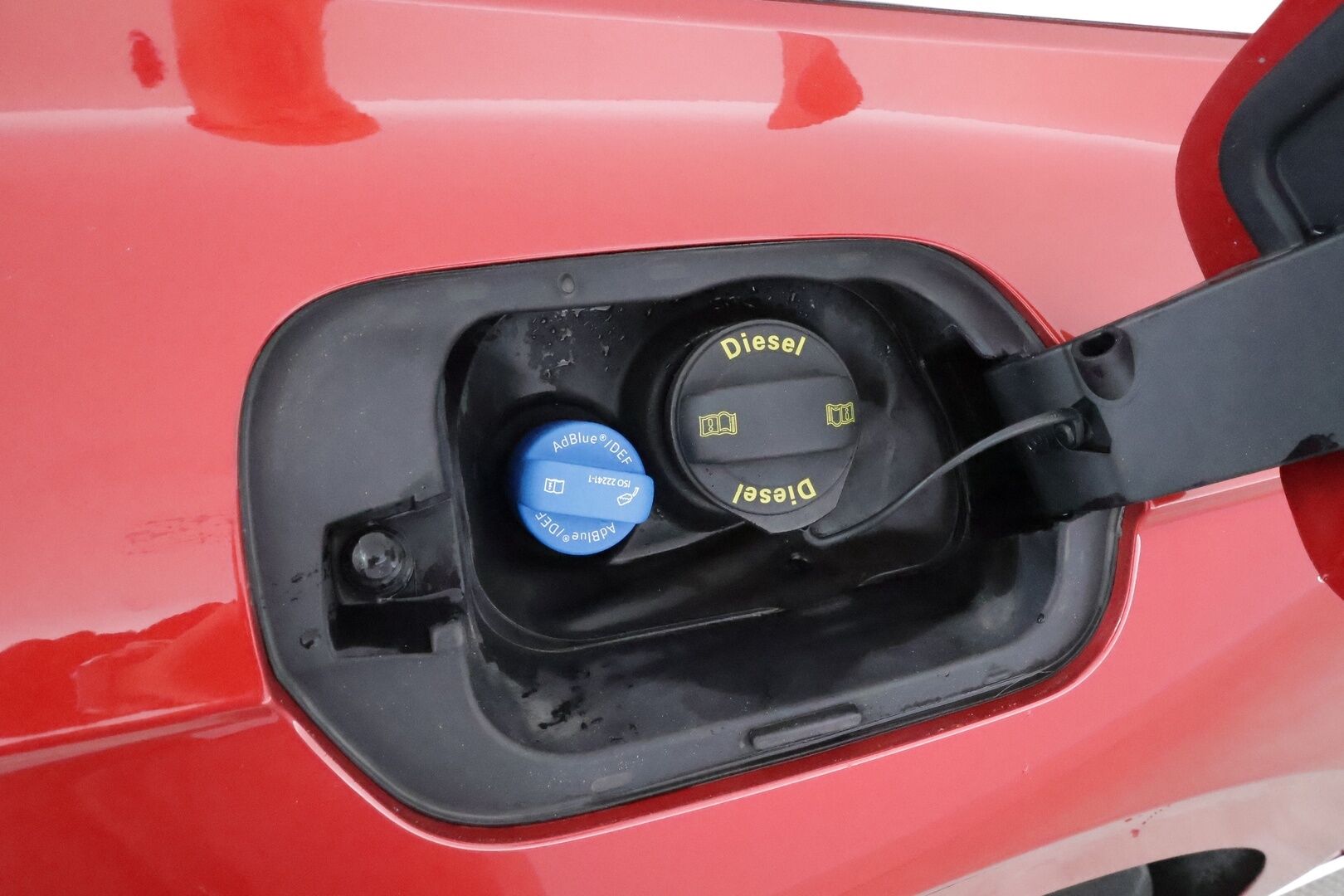 Volkswagen Arteon 2021 Shooting Brake R-Line 2,0 TDI SCR 110 kW *ACC / P.tutkat / Adapt.LED / Panorama / KeylessGo / Webasto* - KATSO KAMPANJAHINTA! / 1.Om Suomi-auto / Kahdet renkaat alumiinivantein / Viimeisin huolto 128tkm! / ALV - vähennyskelpoinen