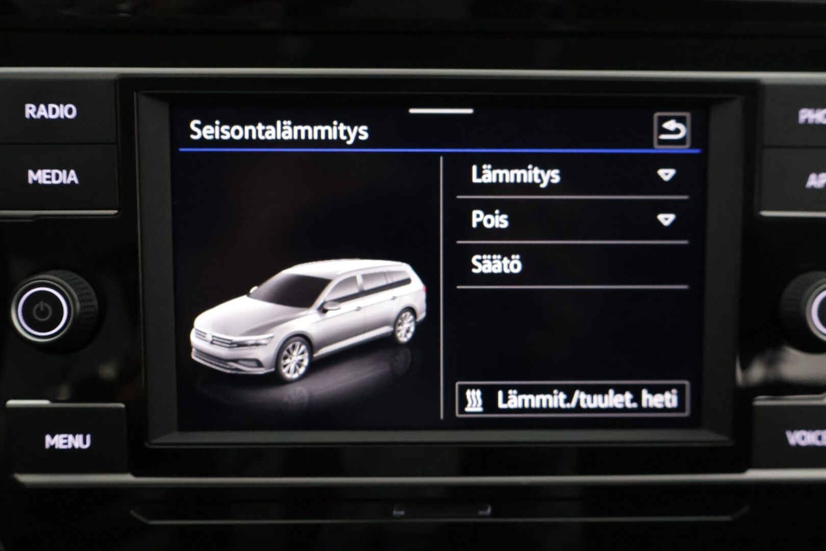 Volkswagen Passat 2021 Variant 2,0 TDI EVO SCR 110 kW DSG-automaatti** Koukku / Adapt.vakkari / P.tutkat / Aple&Android - 1-om Suomi-auto