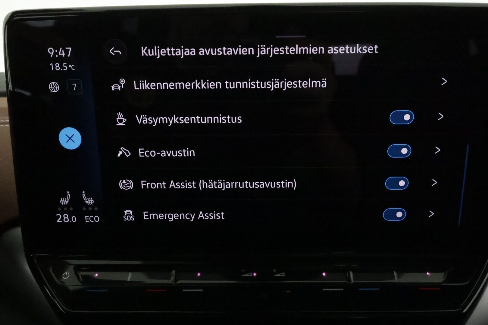 Volkswagen ID.4 2021 Pro Performance Business Max *Lämpöpumppu / Lasikatto / HUD / ACC / 360° / Matrix / Hierovat Sportpenkit Muistilla* - 1-om Suomi-auto / Akku kuntotarkastettu /  2x Latauskaapelit / Kahdet Renkaat / Merkkihuollettu
