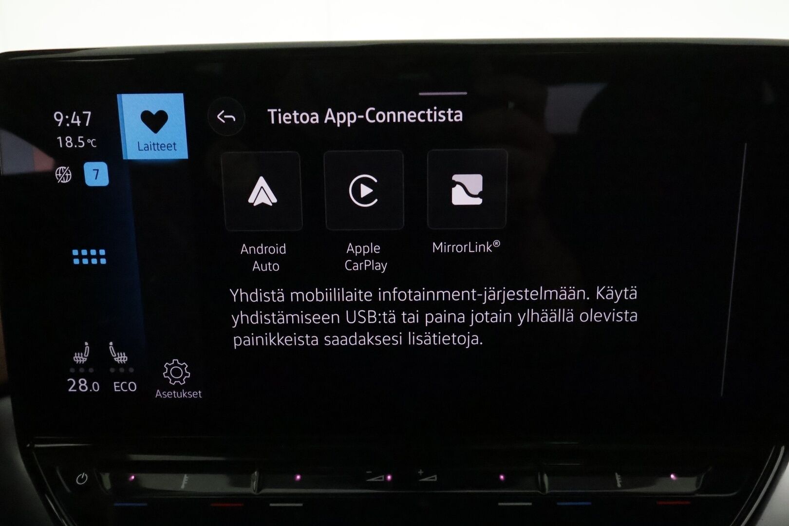 Volkswagen ID.4 2021 Pro Performance Business Max **Lämpöpumppu / Lasikatto / HUD / ACC / 360° / Matrix / Hierovat Sportpenkit Muistilla** - 1-om Suomi-auto / 2x Latauskaapelit / Kahdet Renkaat / Merkkihuollettu! / **HUIPPU KAMOILLA**