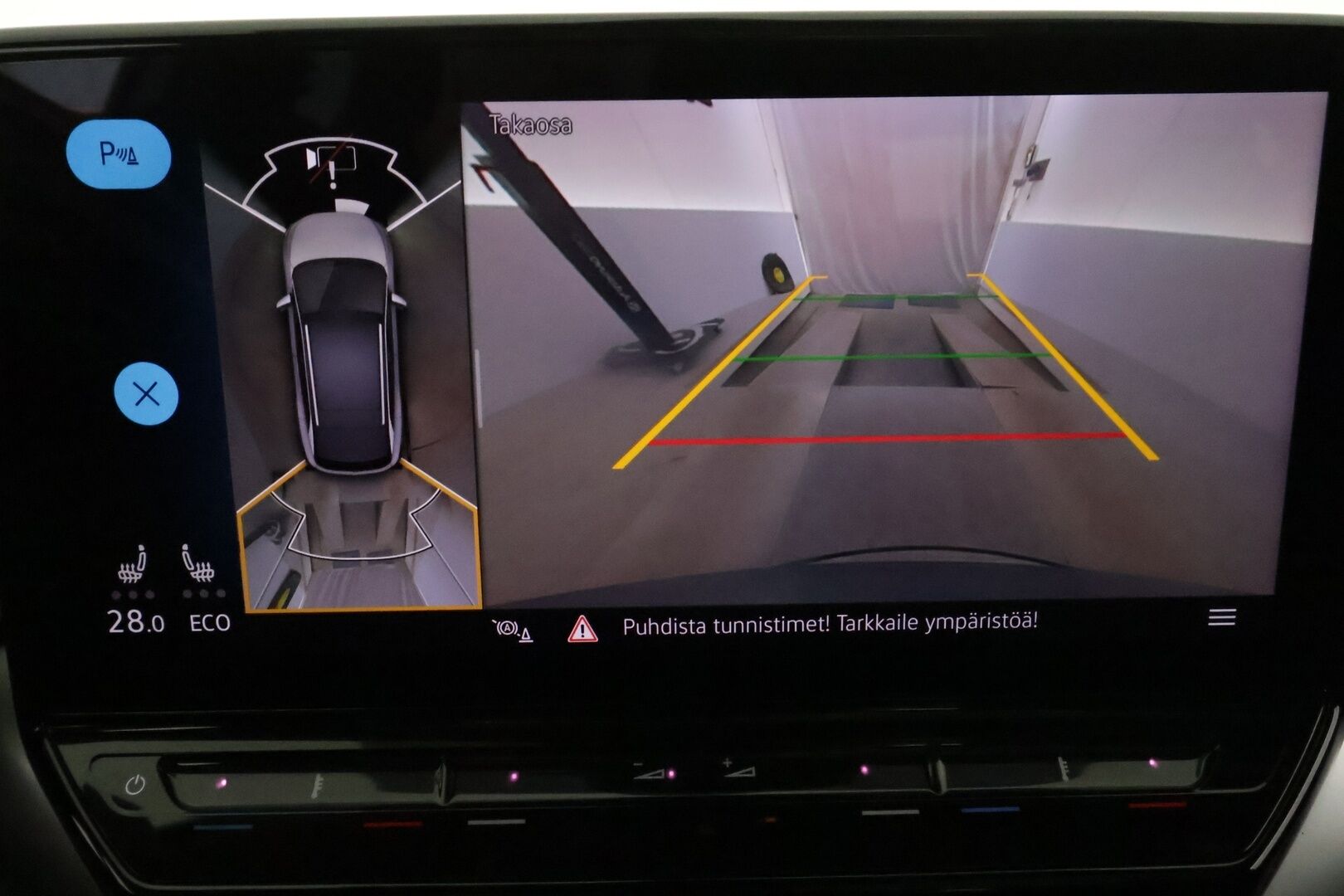 Volkswagen ID.4 2021 Pro Performance Business Max **Lämpöpumppu / Lasikatto / HUD / ACC / 360° / Matrix / Hierovat Sportpenkit Muistilla** - 1-om Suomi-auto / 2x Latauskaapelit / Kahdet Renkaat / Merkkihuollettu! / **HUIPPU KAMOILLA**