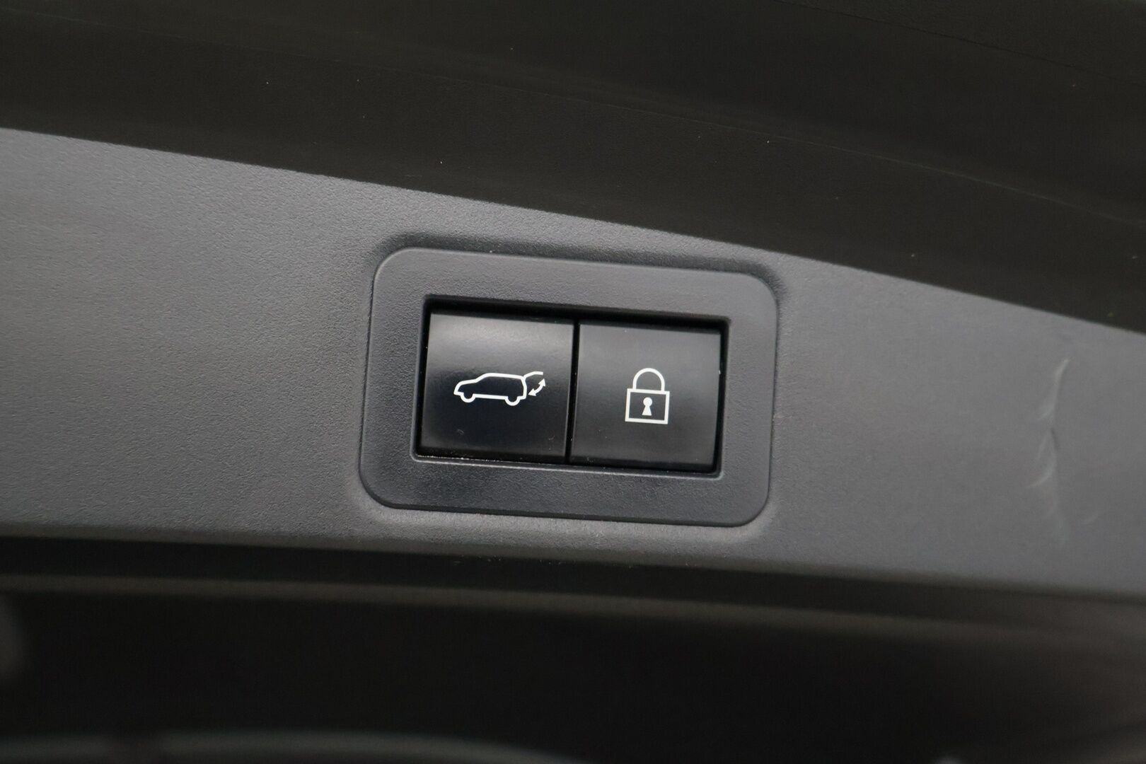 Toyota Corolla 2022 Touring Sports 1,8 Hybrid Active Business *ACC / P.Kamera / Navi / ALV / Lane assist / Led - Alvillinen Corolla Touring hyvällä historialla