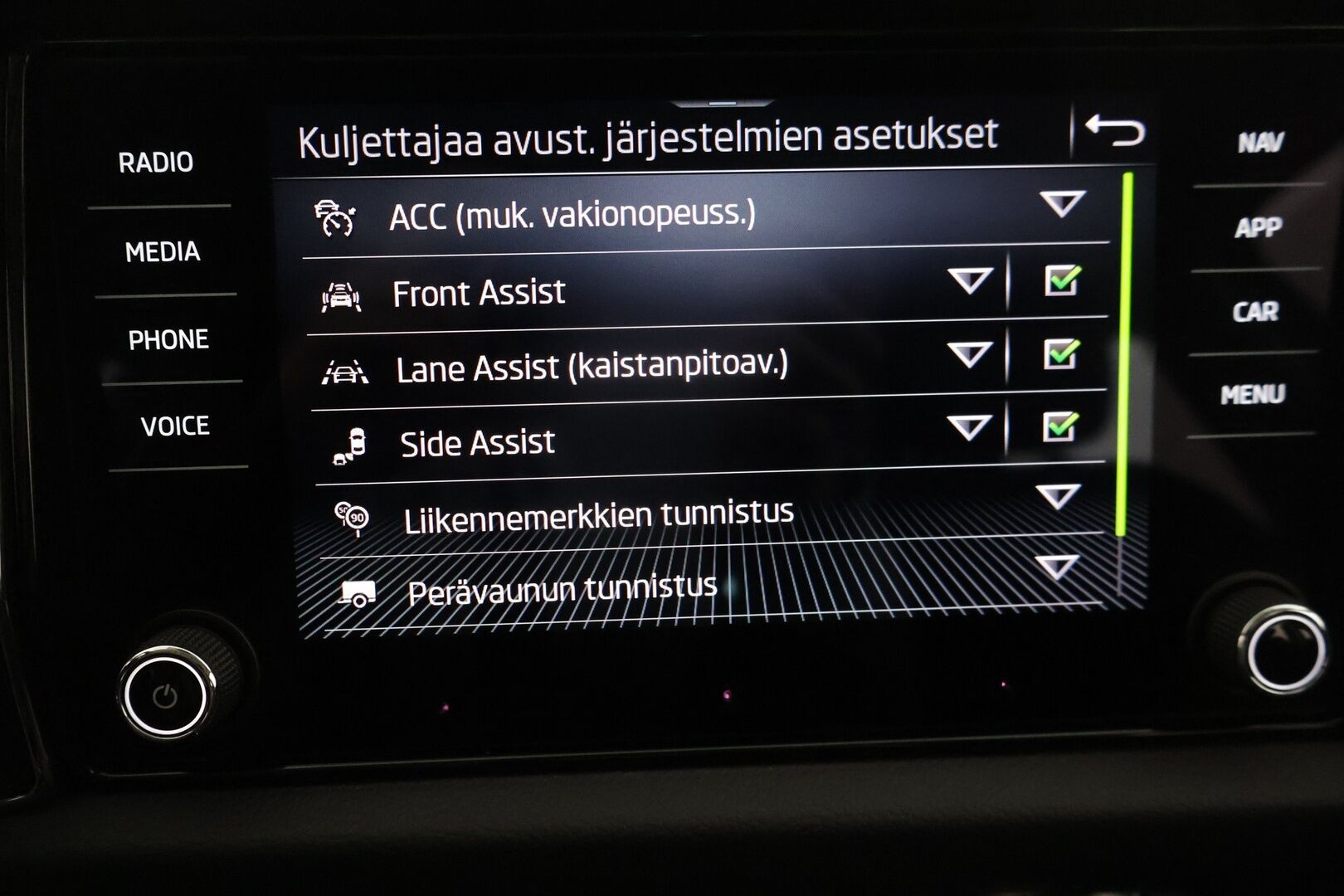 Skoda Kodiaq 2022 2.0 TDI 200 4x4 Style DSG Autom.** Facelift / Koukku / Adapt.vakkari / Matrix-LED /  360° Kamera / Webasto / Canton ** - 3,99 % KORKOTARJOUS TÄHÄN AUTOON - 1-om Suomi-auto / Android&Apple / KeyLessGO