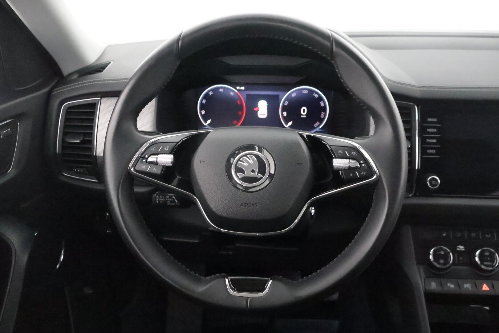 Skoda Kodiaq 2022 2.0 TDI 200 4x4 Style DSG Autom.** Facelift / Koukku / Adapt.vakkari / Matrix-LED /  360° Kamera / Webasto / Canton ** - 3,99 % KORKOTARJOUS TÄHÄN AUTOON - 1-om Suomi-auto / Android&Apple / KeyLessGO