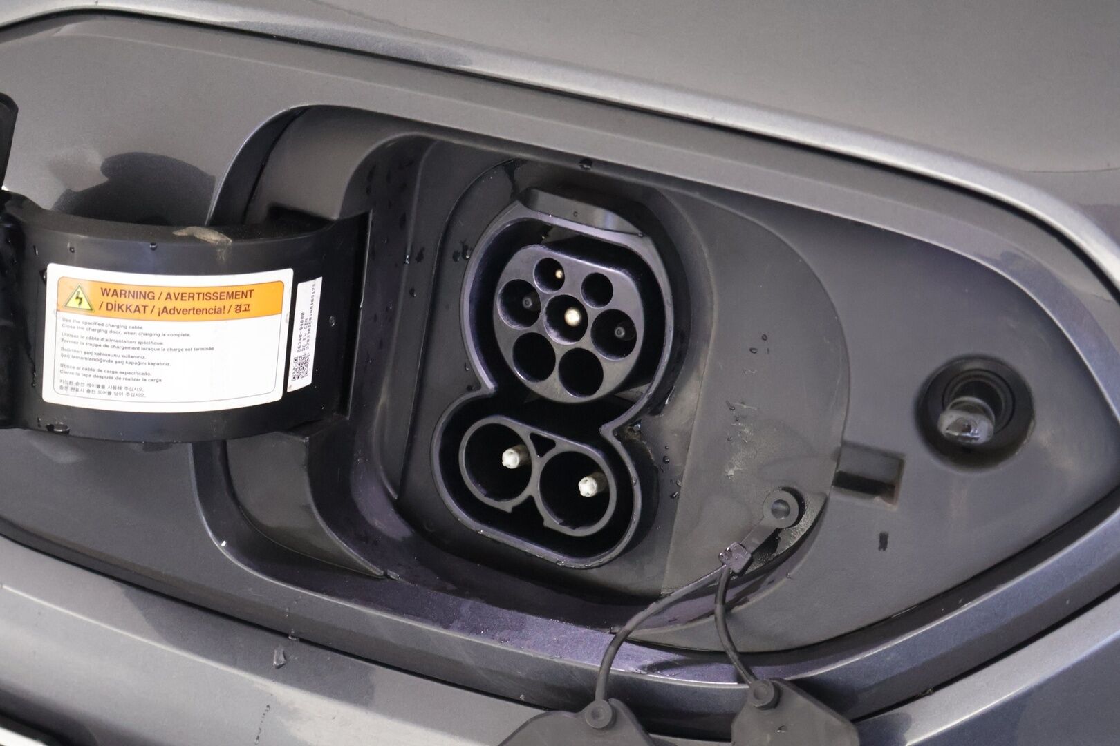 Kia Niro 2019 Business Premium 64 kWh 204 hv - *ACC / Kattoluukku / JBL / P.Kamera / Nahkasisusta / Ilmastoidut penkit / Keyless / Navi*